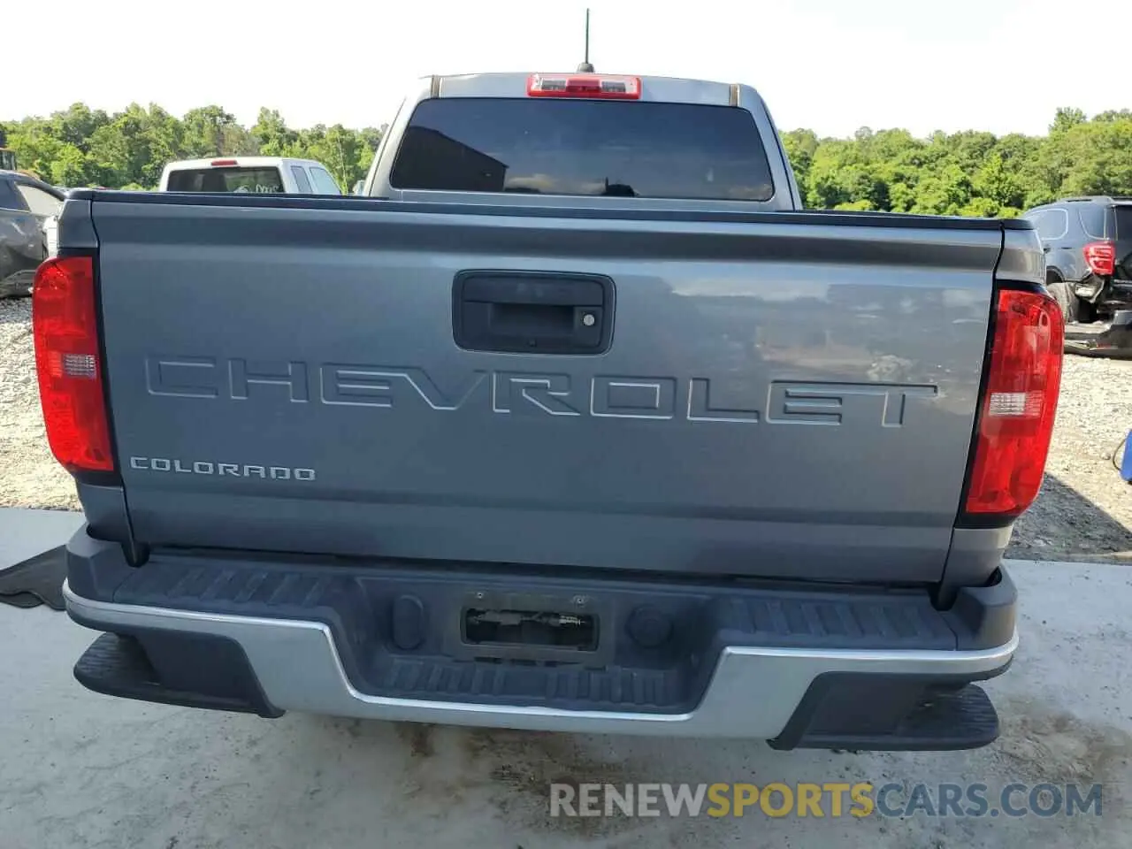 6 Photograph of a damaged car 1GCHSBEA7M1127516 CHEVROLET COLORADO 2021