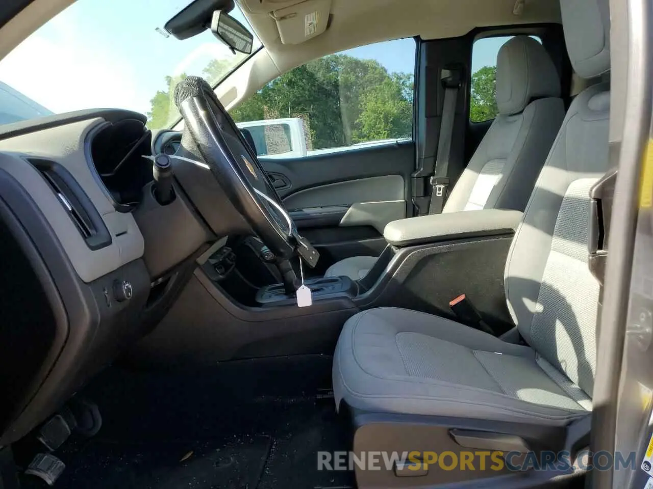 7 Photograph of a damaged car 1GCHSBEA7M1167093 CHEVROLET COLORADO 2021