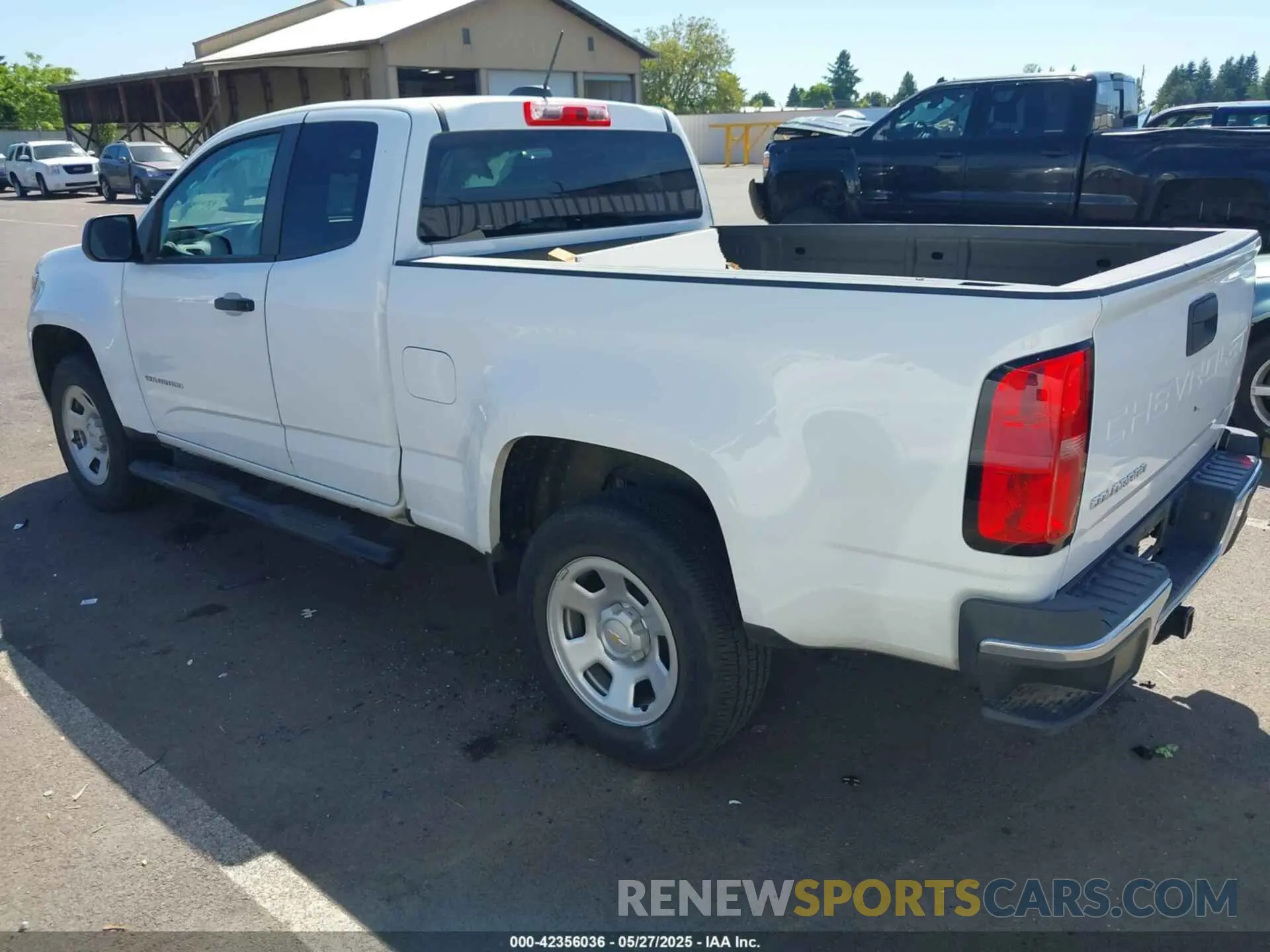 3 Photograph of a damaged car 1GCHSBEA8M1194688 CHEVROLET COLORADO 2021