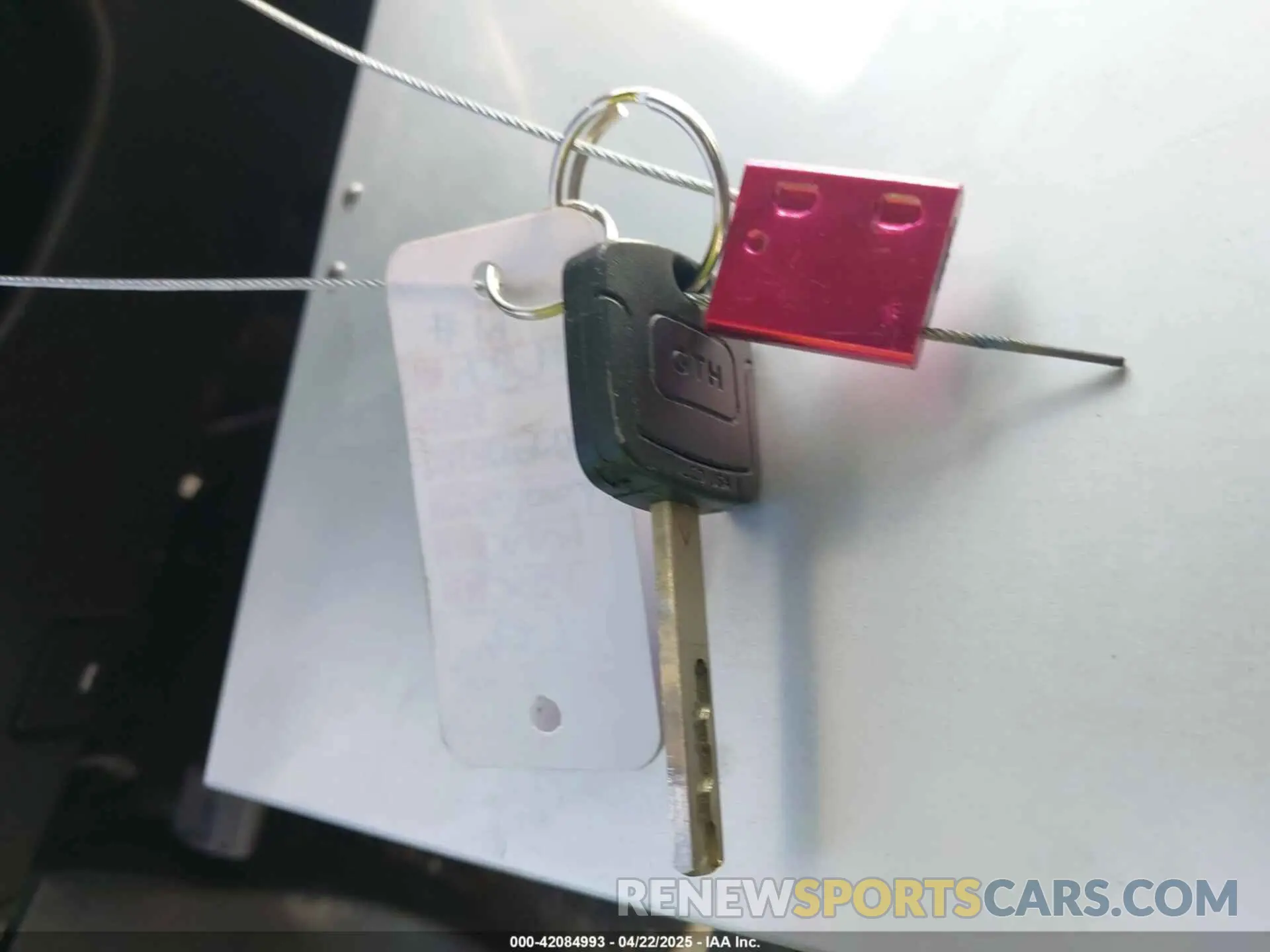 10 Photograph of a damaged car 1GCHSBEA9M1154037 CHEVROLET COLORADO 2021