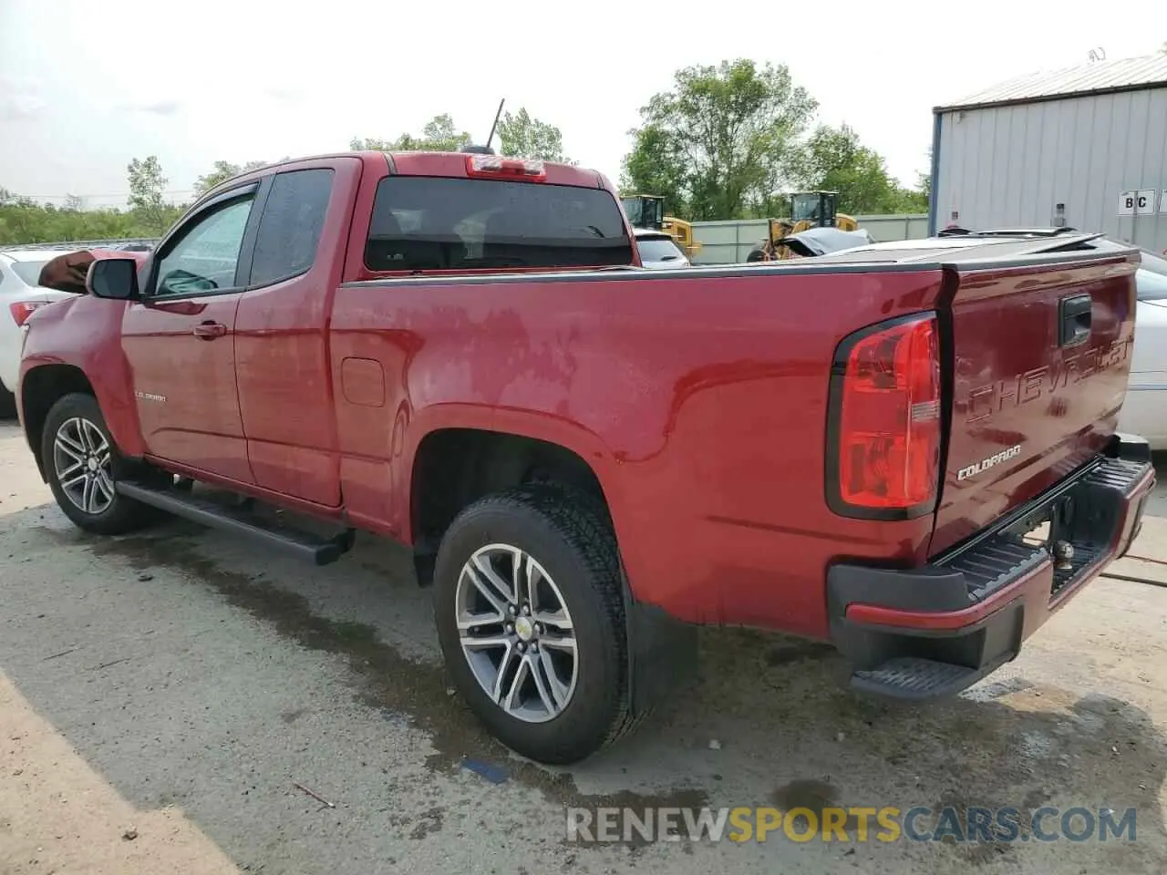 2 Photograph of a damaged car 1GCHSBEAXM1256186 CHEVROLET COLORADO 2021