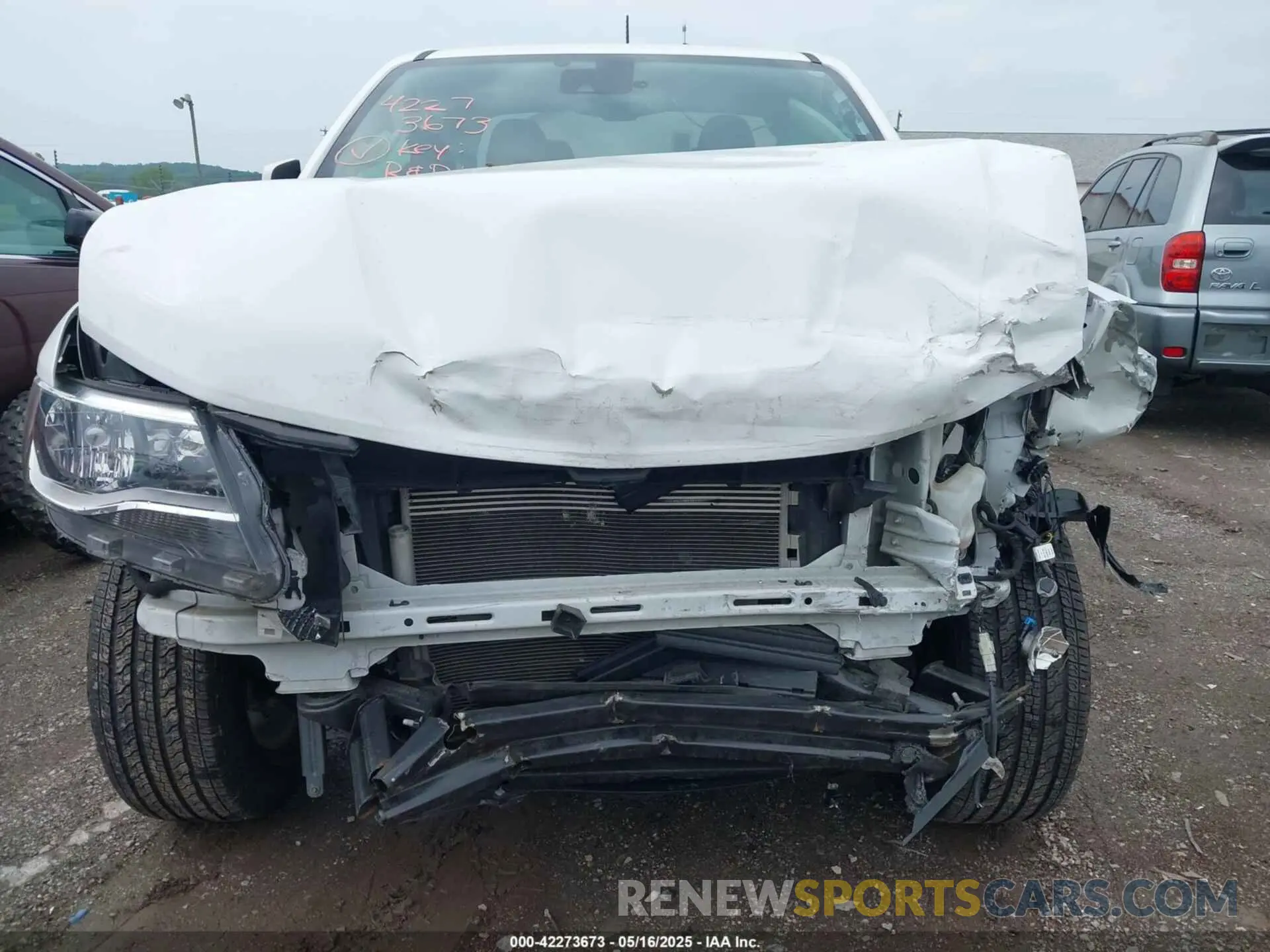 12 Photograph of a damaged car 1GCHSCEA0M1203146 CHEVROLET COLORADO 2021