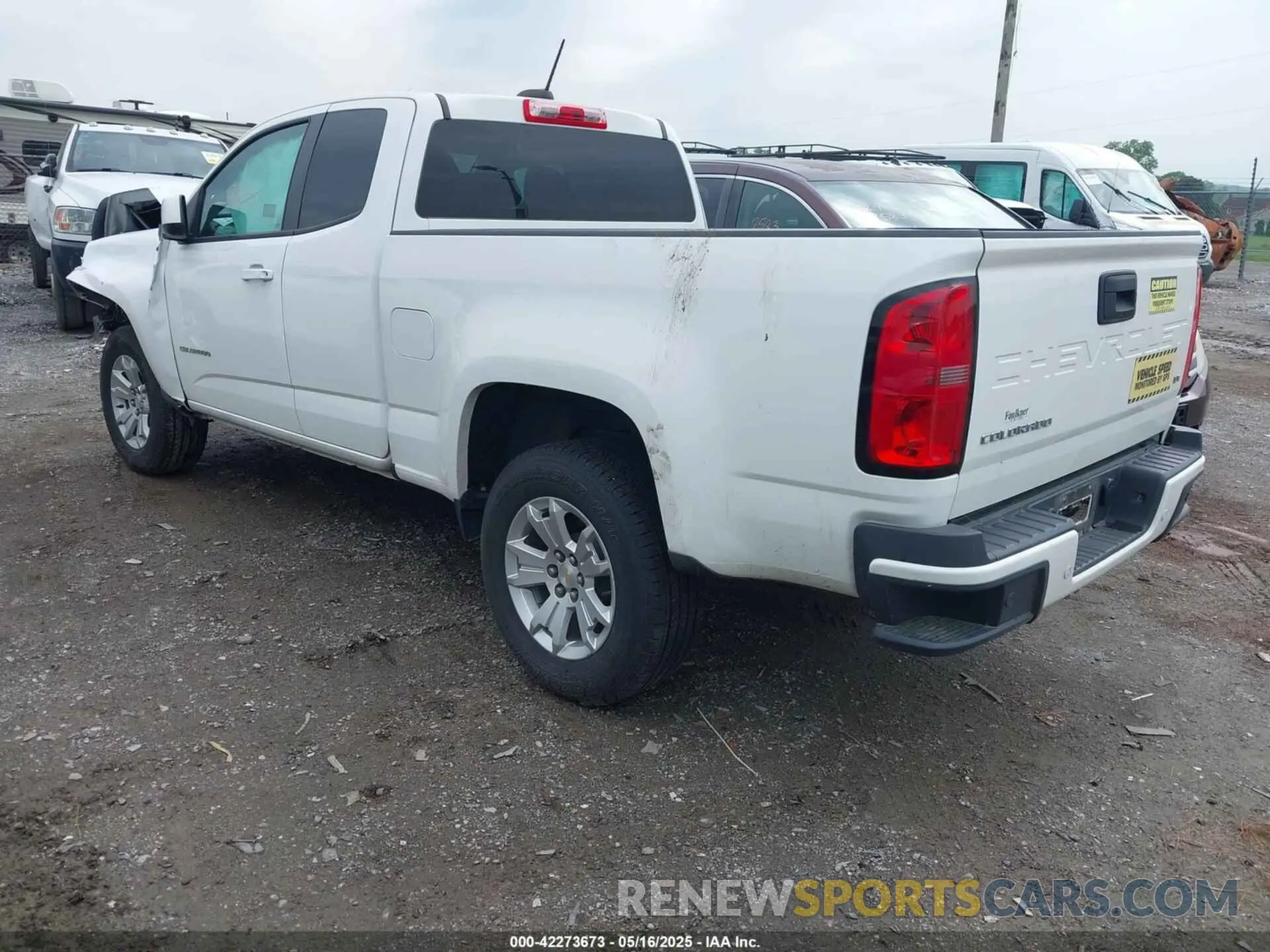 3 Photograph of a damaged car 1GCHSCEA0M1203146 CHEVROLET COLORADO 2021