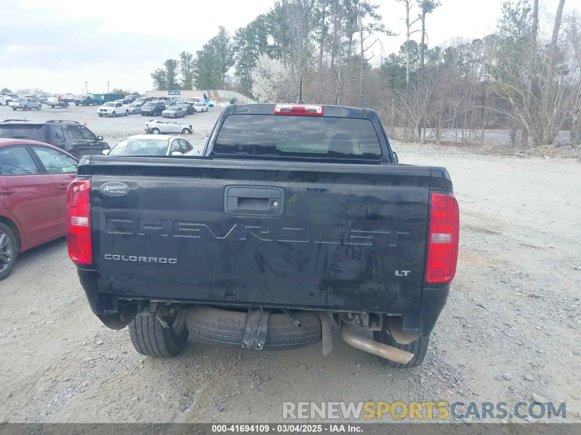 16 Photograph of a damaged car 1GCHSCEA1M1233689 CHEVROLET COLORADO 2021