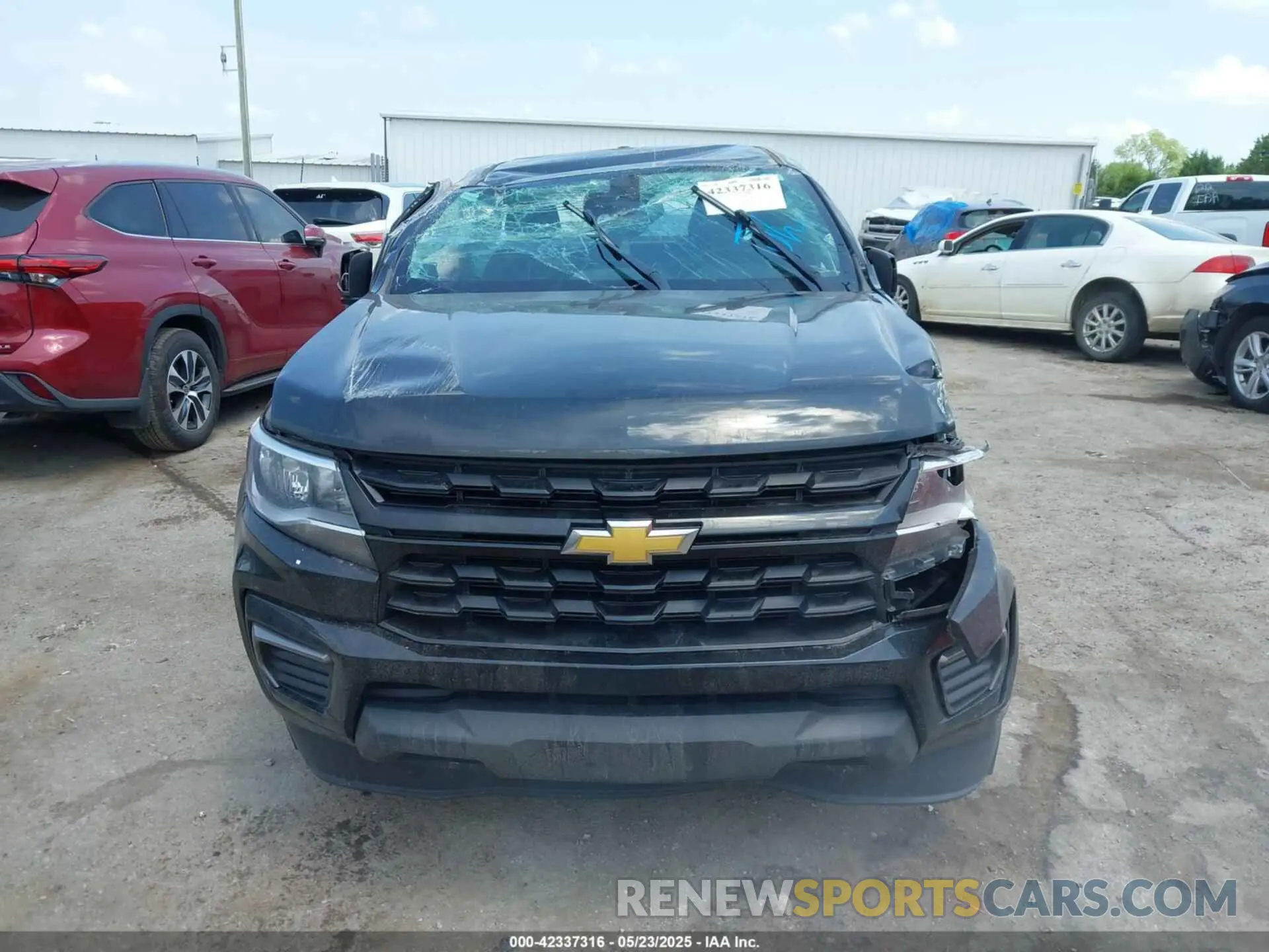 13 Photograph of a damaged car 1GCHSCEA2M1269505 CHEVROLET COLORADO 2021
