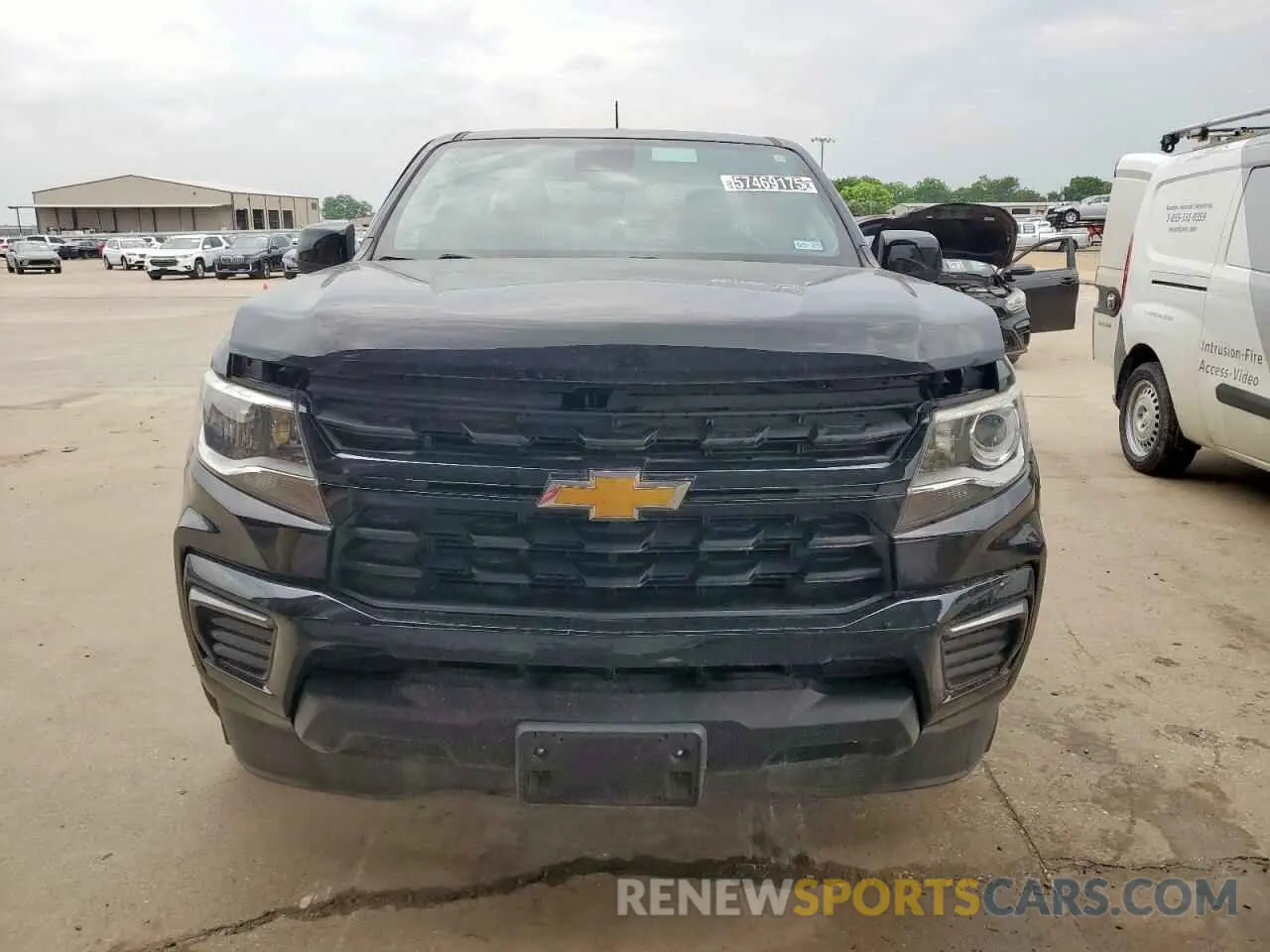 5 Photograph of a damaged car 1GCHSCEA2M1277989 CHEVROLET COLORADO 2021