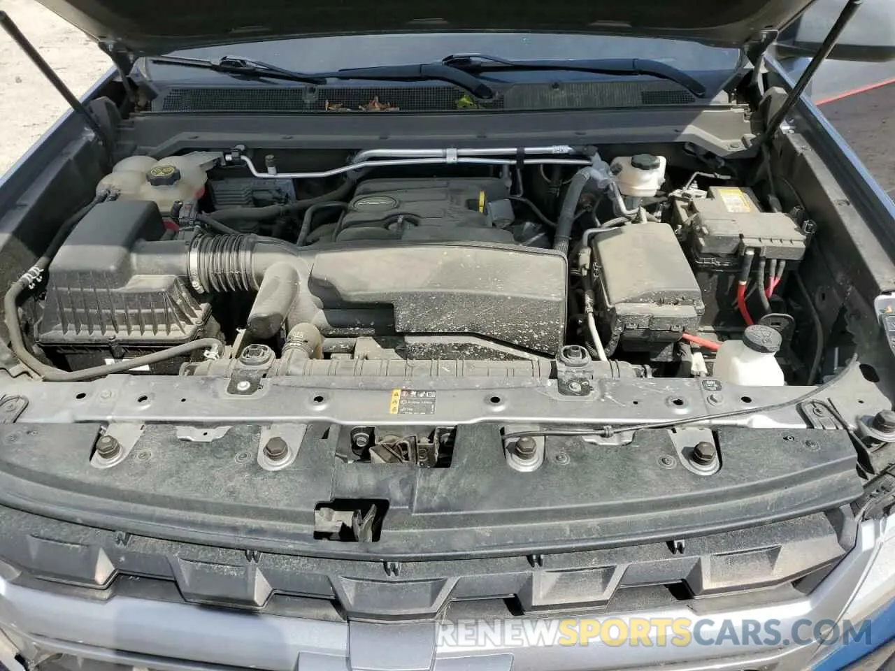 11 Photograph of a damaged car 1GCHSCEA3M1274938 CHEVROLET COLORADO 2021