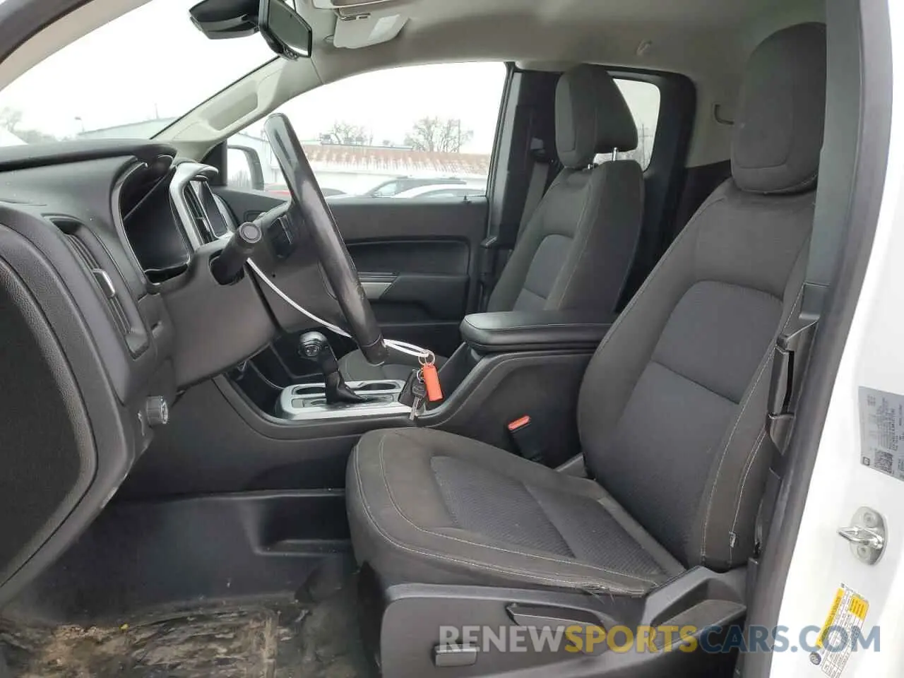 7 Photograph of a damaged car 1GCHSCEA3M1277192 CHEVROLET COLORADO 2021