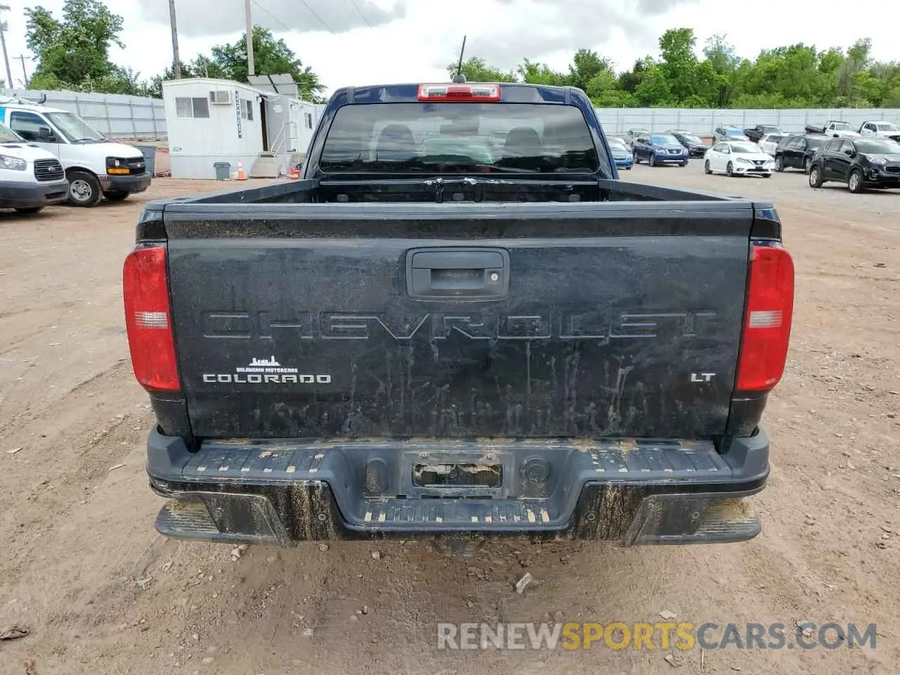 6 Photograph of a damaged car 1GCHSCEA3M1278598 CHEVROLET COLORADO 2021