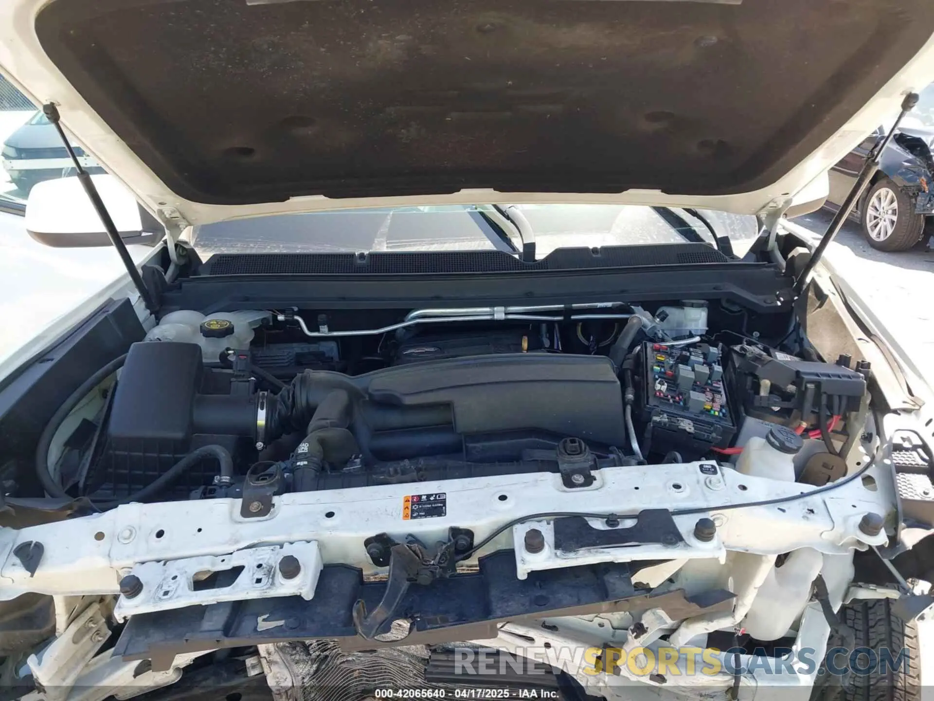 10 Photograph of a damaged car 1GCHSCEA5M1247241 CHEVROLET COLORADO 2021