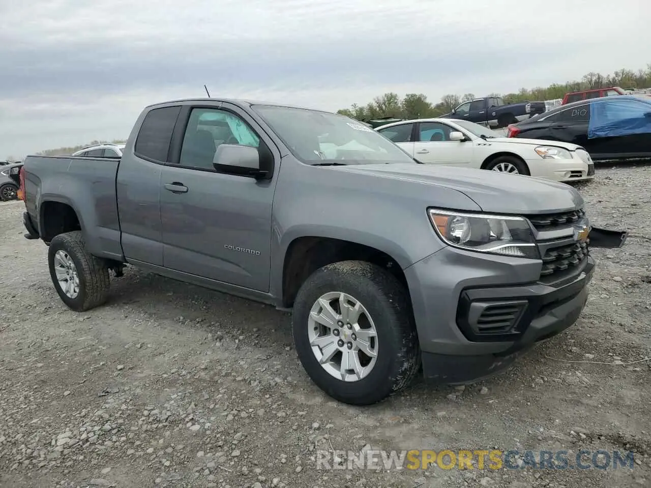 4 Photograph of a damaged car 1GCHSCEA5M1261026 CHEVROLET COLORADO 2021