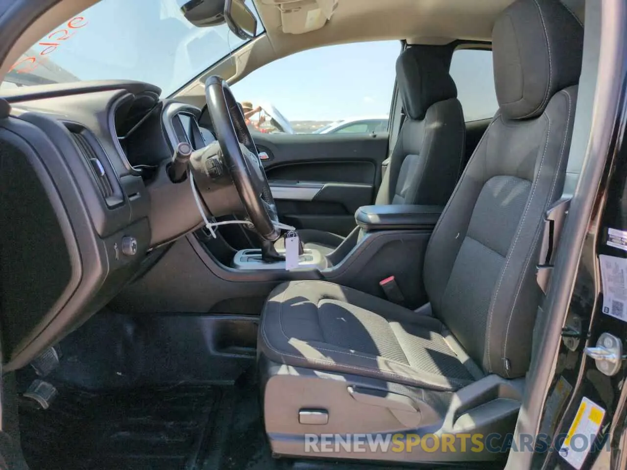 7 Photograph of a damaged car 1GCHSCEA7M1260489 CHEVROLET COLORADO 2021