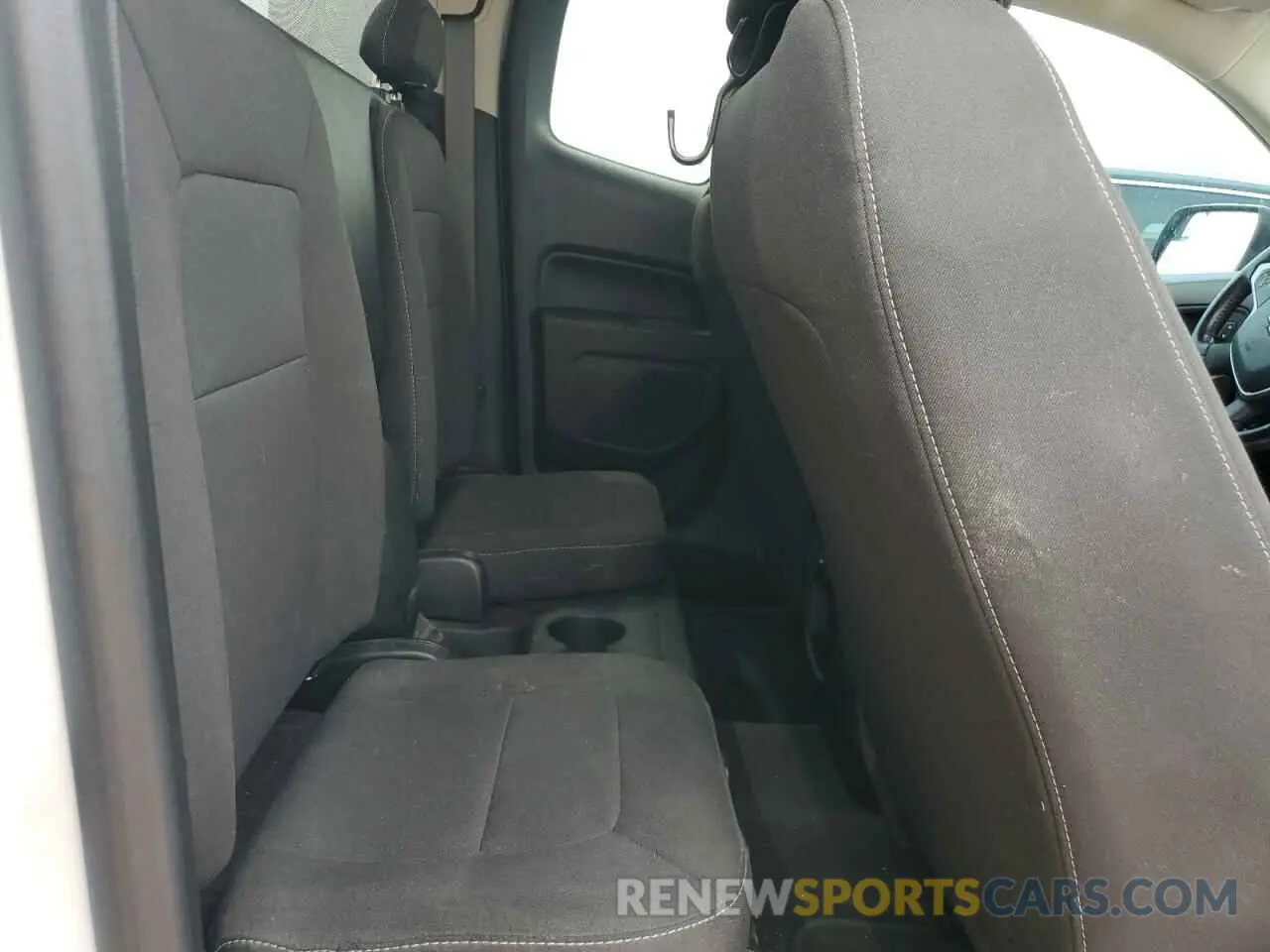 10 Photograph of a damaged car 1GCHSCEA7M1294206 CHEVROLET COLORADO 2021