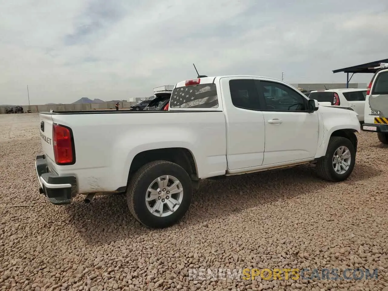 3 Photograph of a damaged car 1GCHSCEA7M1294206 CHEVROLET COLORADO 2021