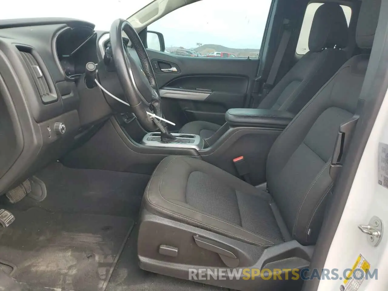 7 Photograph of a damaged car 1GCHSCEA7M1294206 CHEVROLET COLORADO 2021
