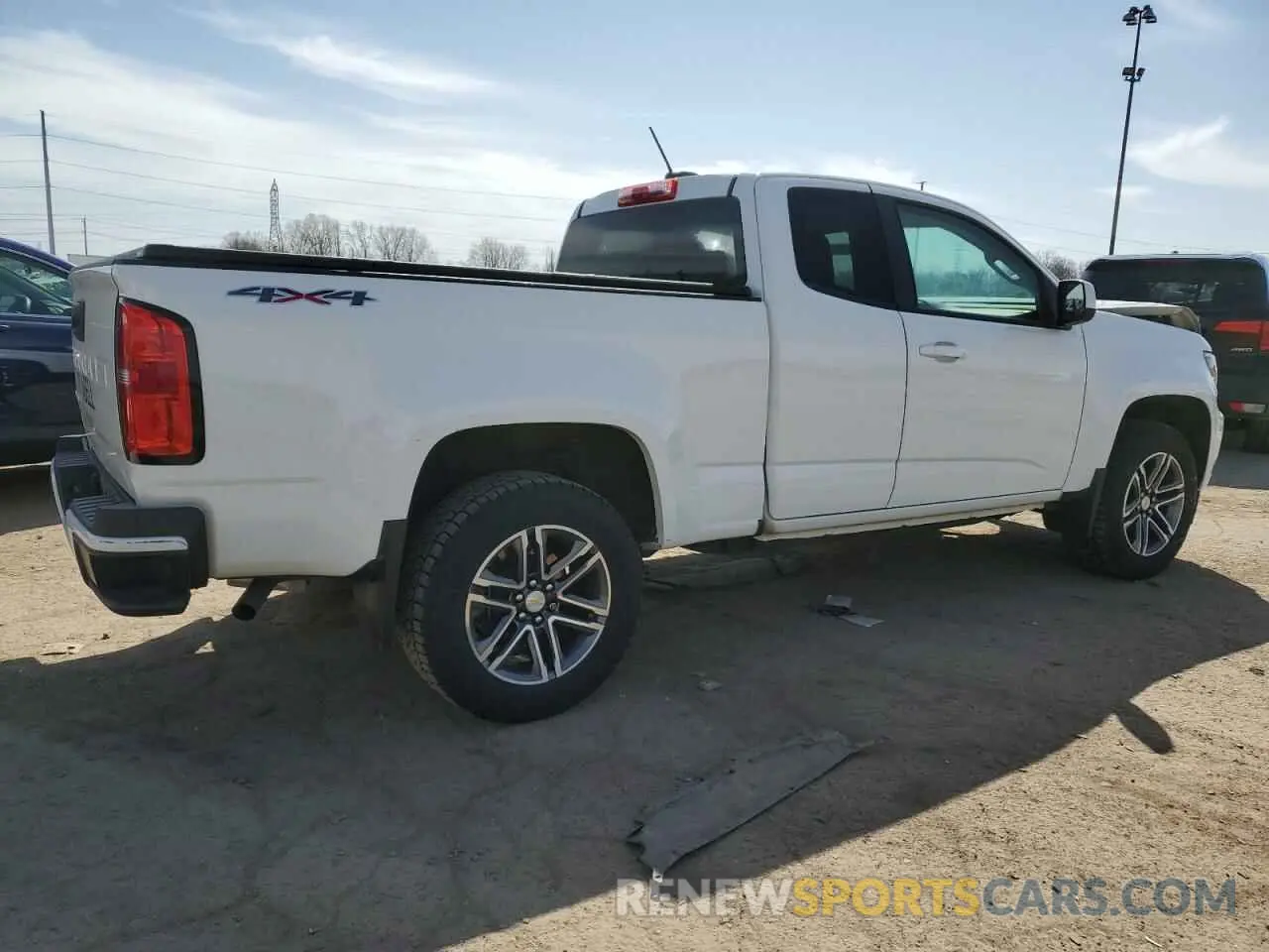 3 Photograph of a damaged car 1GCHTBEA3M1141314 CHEVROLET COLORADO 2021