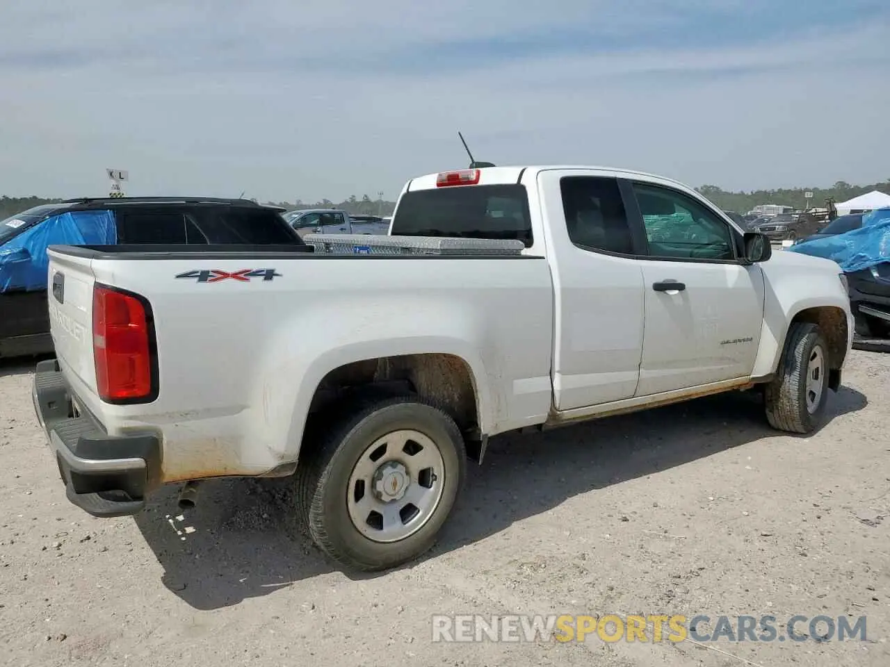 3 Photograph of a damaged car 1GCHTBEA9M1189299 CHEVROLET COLORADO 2021
