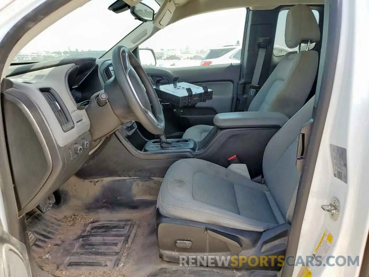 7 Photograph of a damaged car 1GCHTBEA9M1189299 CHEVROLET COLORADO 2021