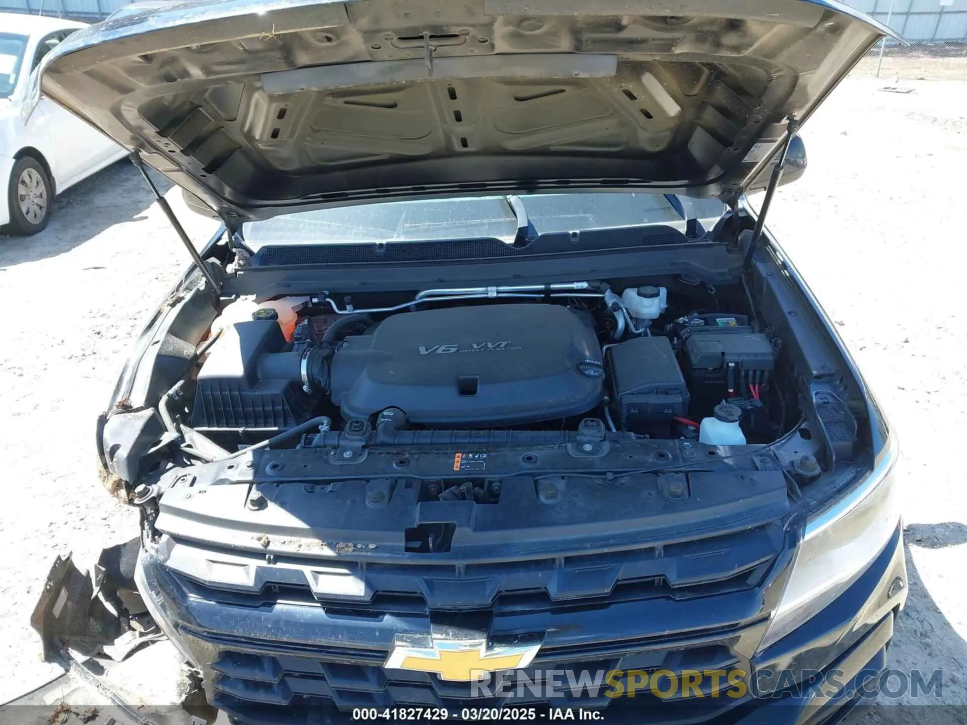 10 Photograph of a damaged car 1GCHTBEN2M1151898 CHEVROLET COLORADO 2021