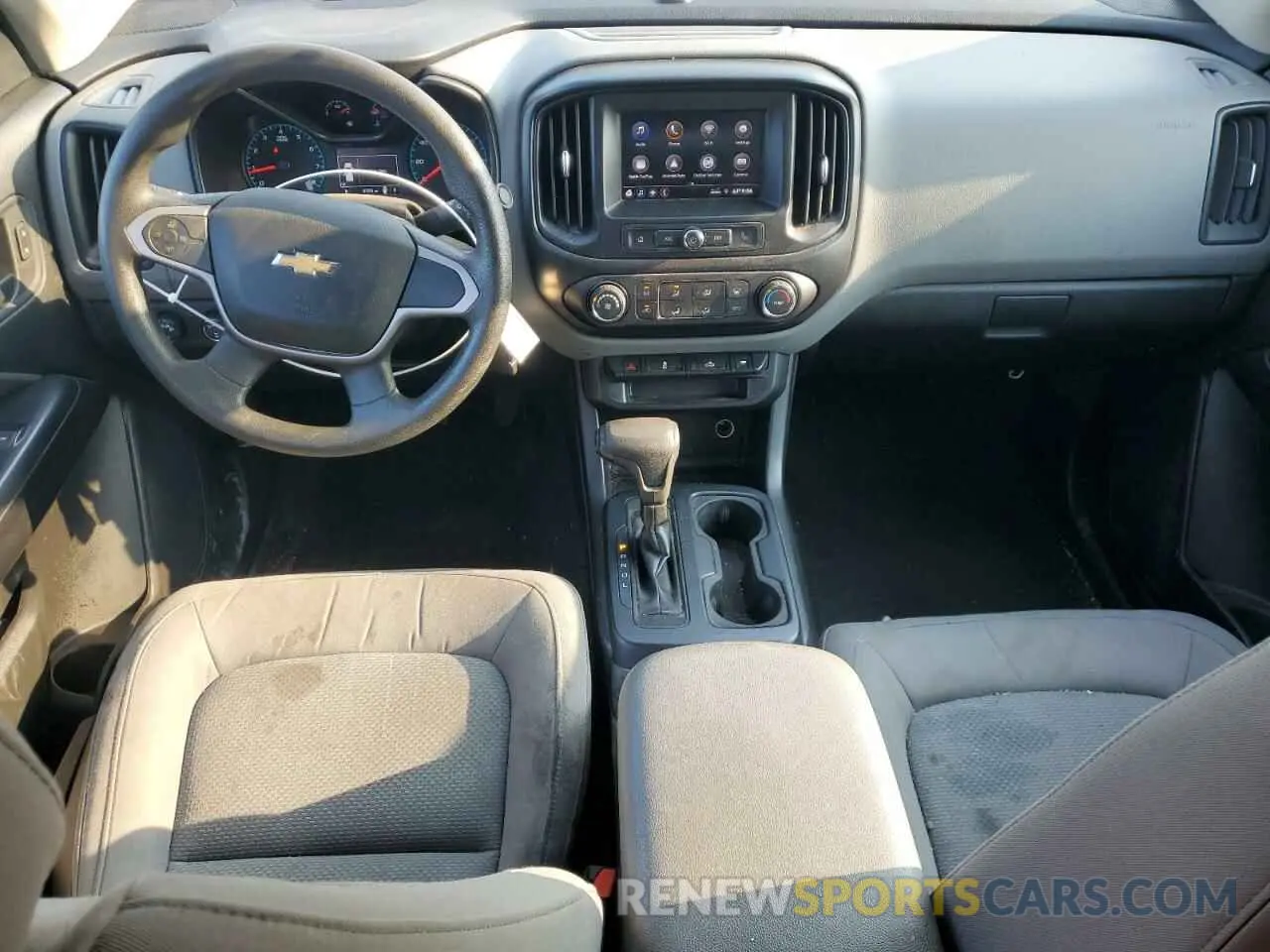 8 Photograph of a damaged car 1GCHTBEN8M1171430 CHEVROLET COLORADO 2021