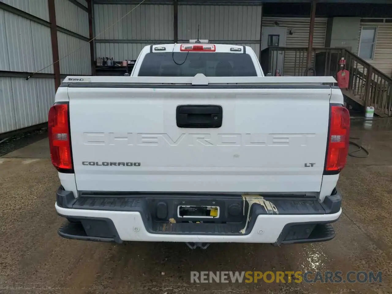6 Photograph of a damaged car 1GCHTCEA8M1238692 CHEVROLET COLORADO 2021