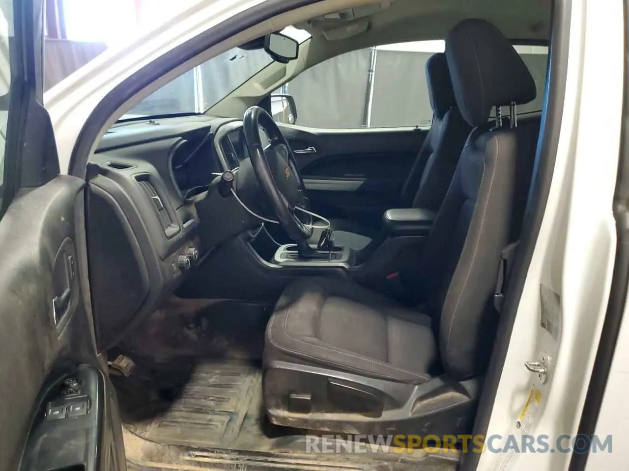 7 Photograph of a damaged car 1GCHTCEA9M1253766 CHEVROLET COLORADO 2021