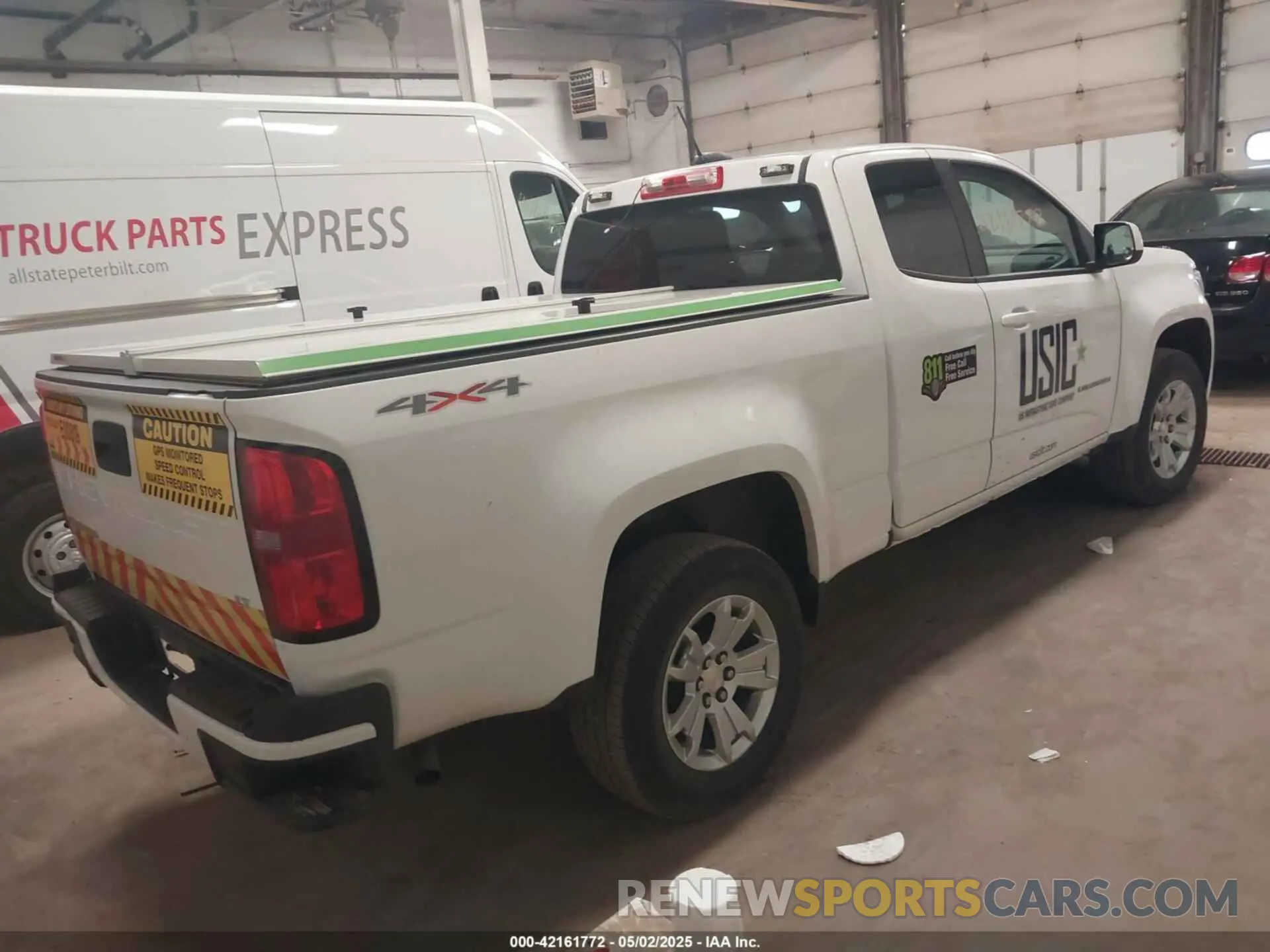 4 Photograph of a damaged car 1GCHTCEA9M1275685 CHEVROLET COLORADO 2021