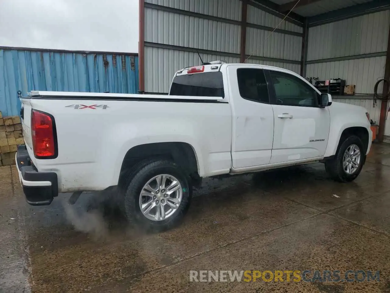 3 Photograph of a damaged car 1GCHTCEAXM1253310 CHEVROLET COLORADO 2021