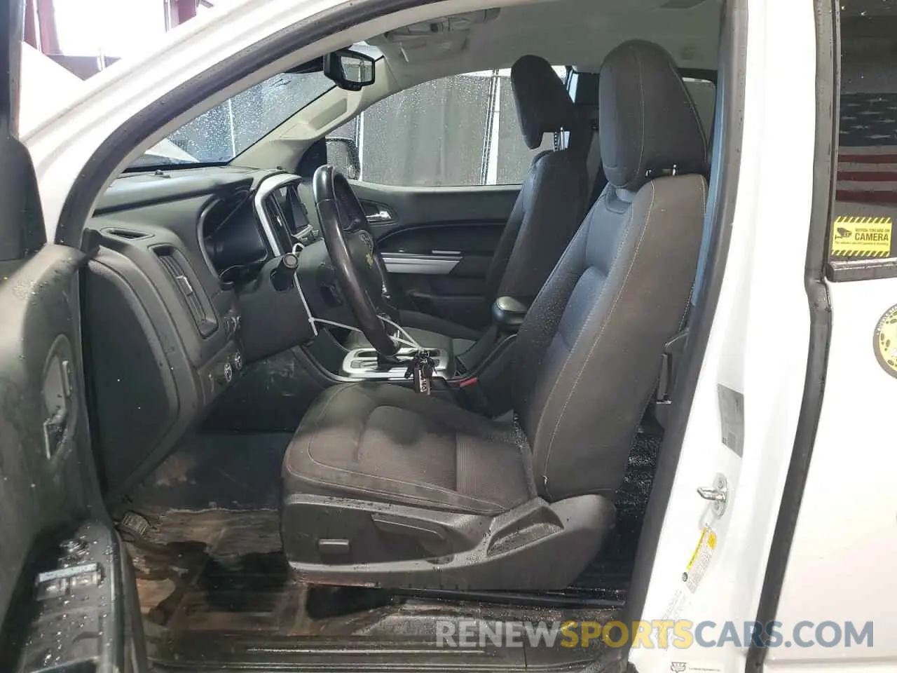 7 Photograph of a damaged car 1GCHTCEAXM1253310 CHEVROLET COLORADO 2021