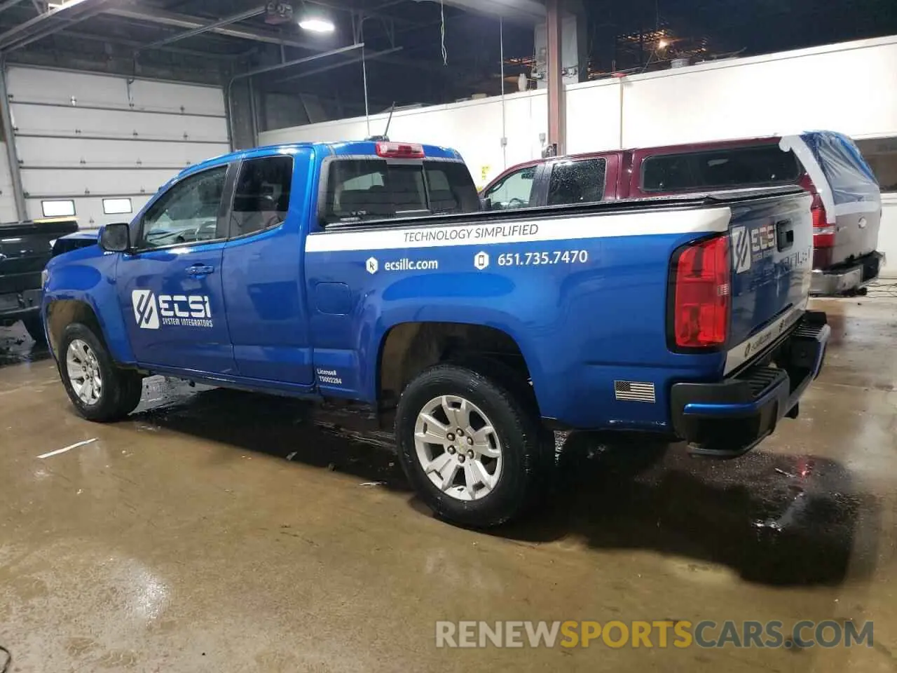 2 Photograph of a damaged car 1GCHTCEN4M1297287 CHEVROLET COLORADO 2021