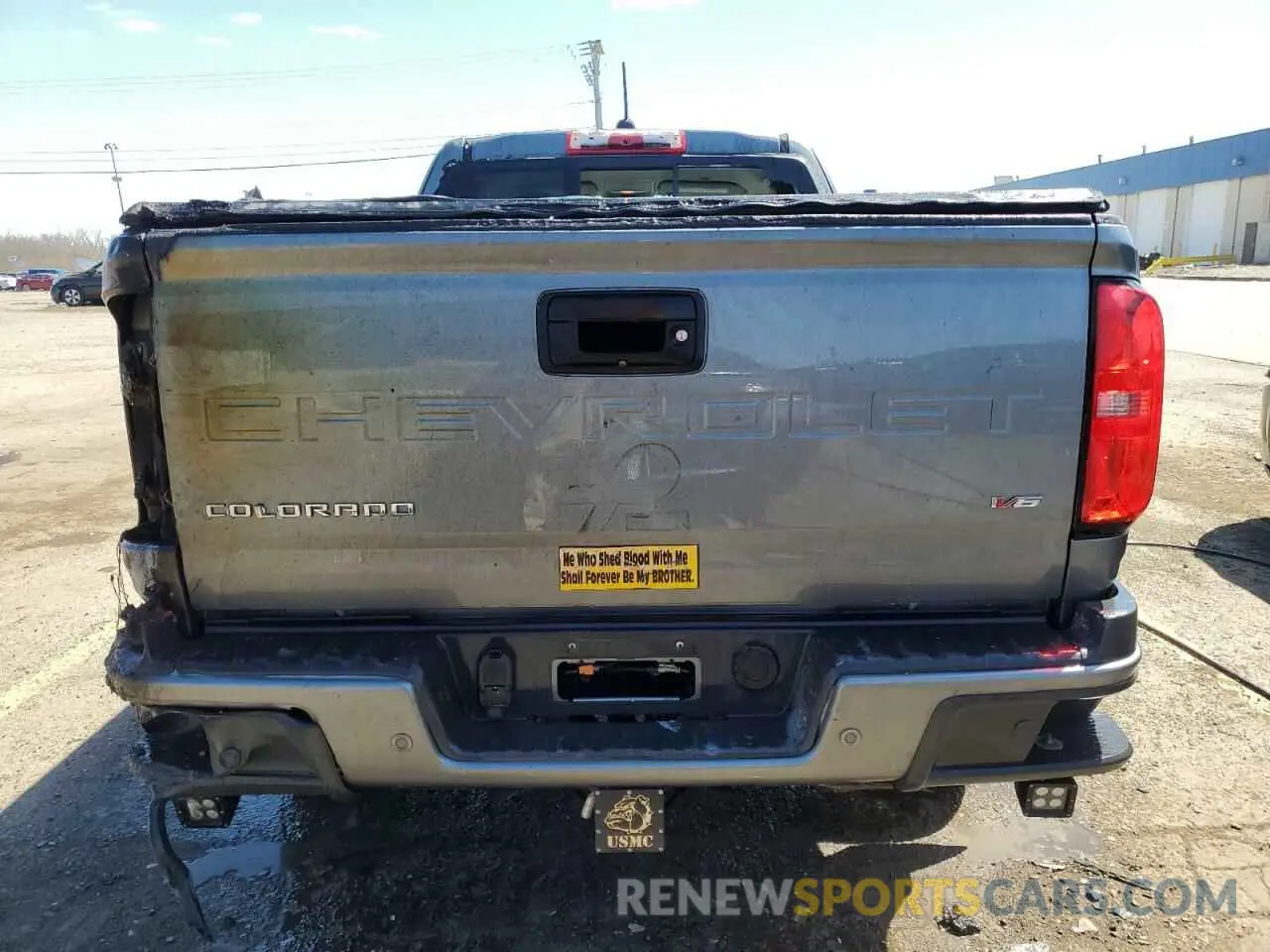 6 Photograph of a damaged car 1GCHTDEN7M1101834 CHEVROLET COLORADO 2021
