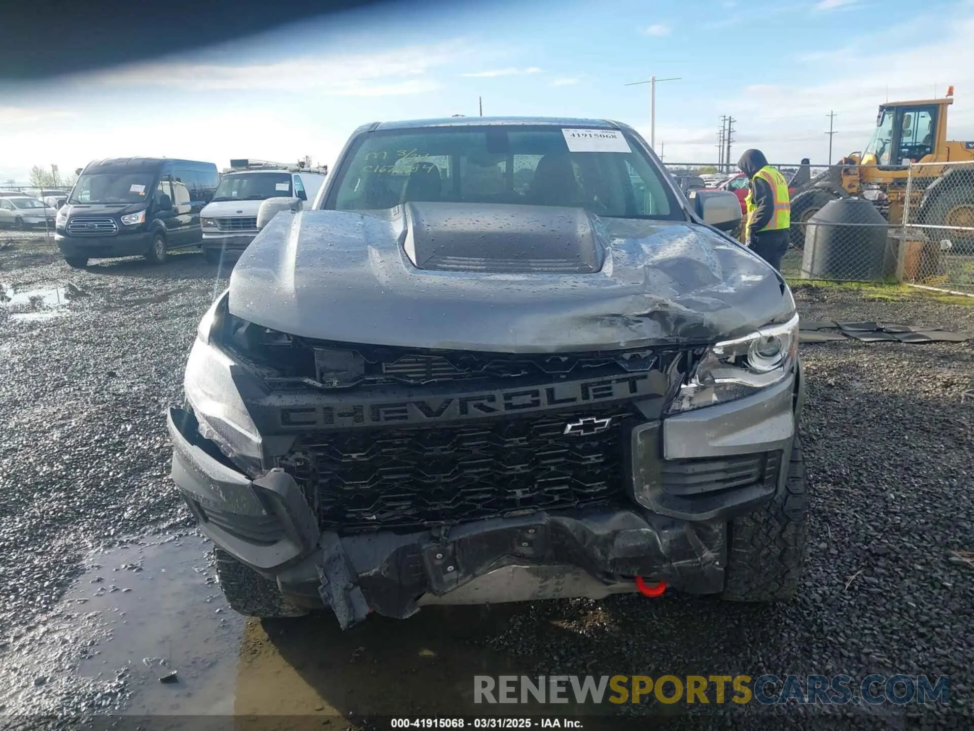 12 Photograph of a damaged car 1GCPTEE10M1206441 CHEVROLET COLORADO 2021