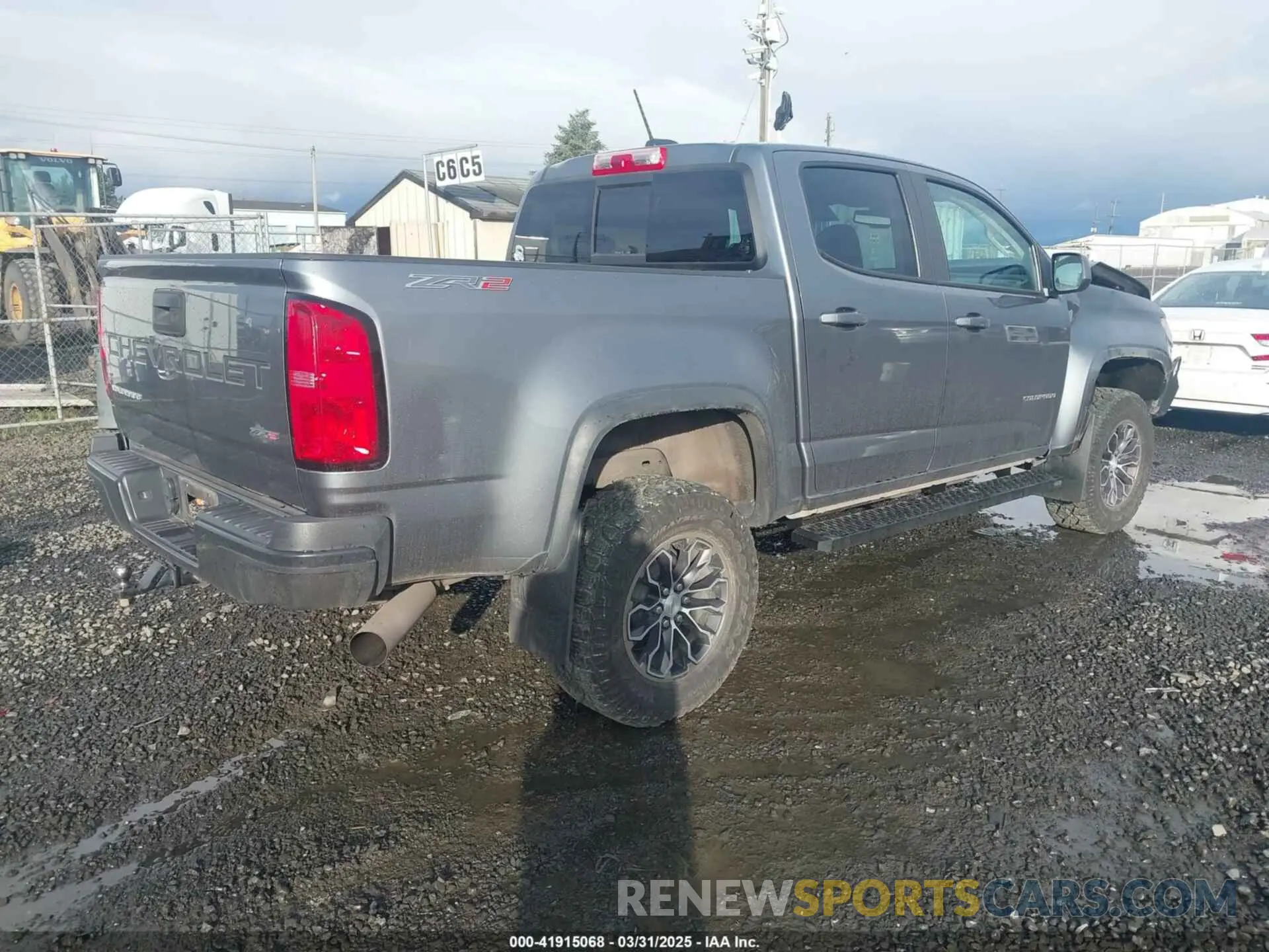 4 Photograph of a damaged car 1GCPTEE10M1206441 CHEVROLET COLORADO 2021