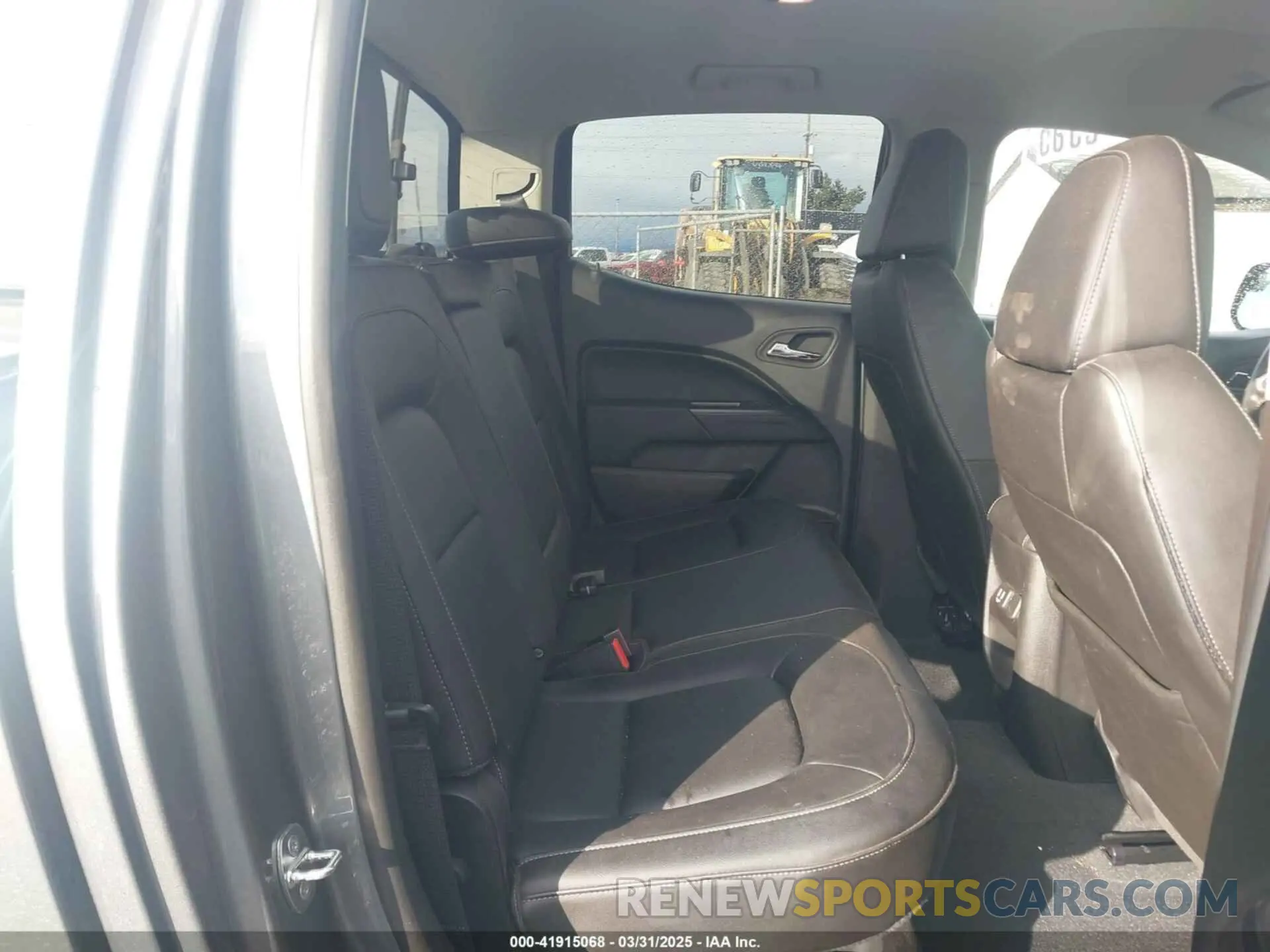 8 Photograph of a damaged car 1GCPTEE10M1206441 CHEVROLET COLORADO 2021