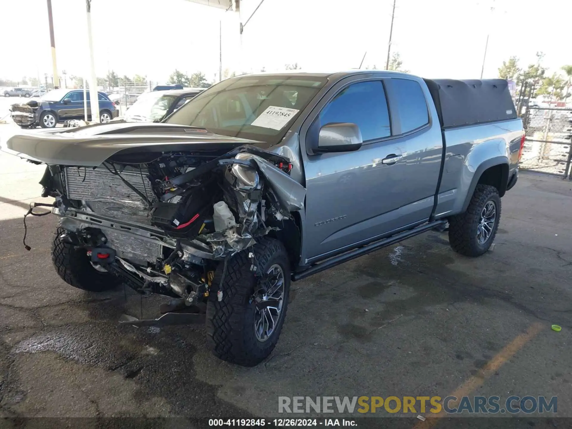 2 Photograph of a damaged car 1GCRTEE14M1210503 CHEVROLET COLORADO 2021