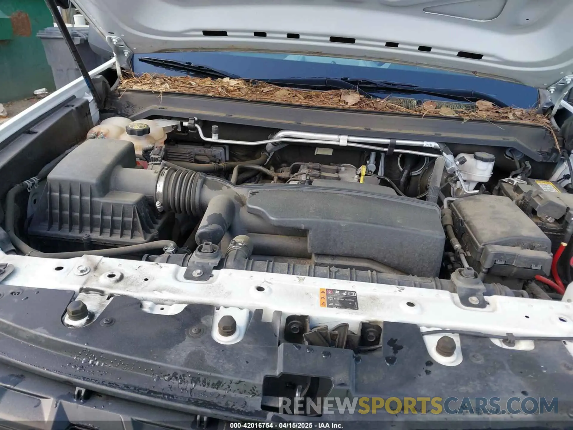 10 Photograph of a damaged car 1GCGSBEA6N1265318 CHEVROLET COLORADO 2022