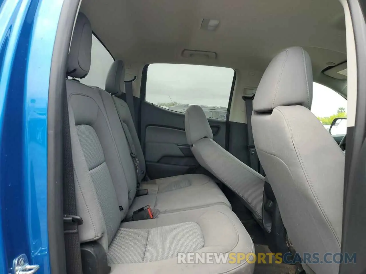 10 Photograph of a damaged car 1GCGSBEN1N1245139 CHEVROLET COLORADO 2022