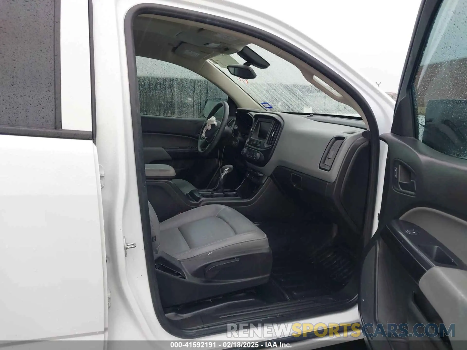 5 Photograph of a damaged car 1GCGSBEN7N1330924 CHEVROLET COLORADO 2022