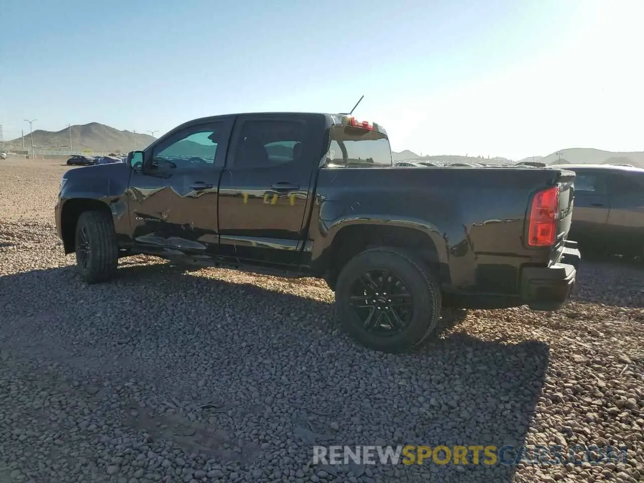2 Photograph of a damaged car 1GCGSBEN9N1262898 CHEVROLET COLORADO 2022