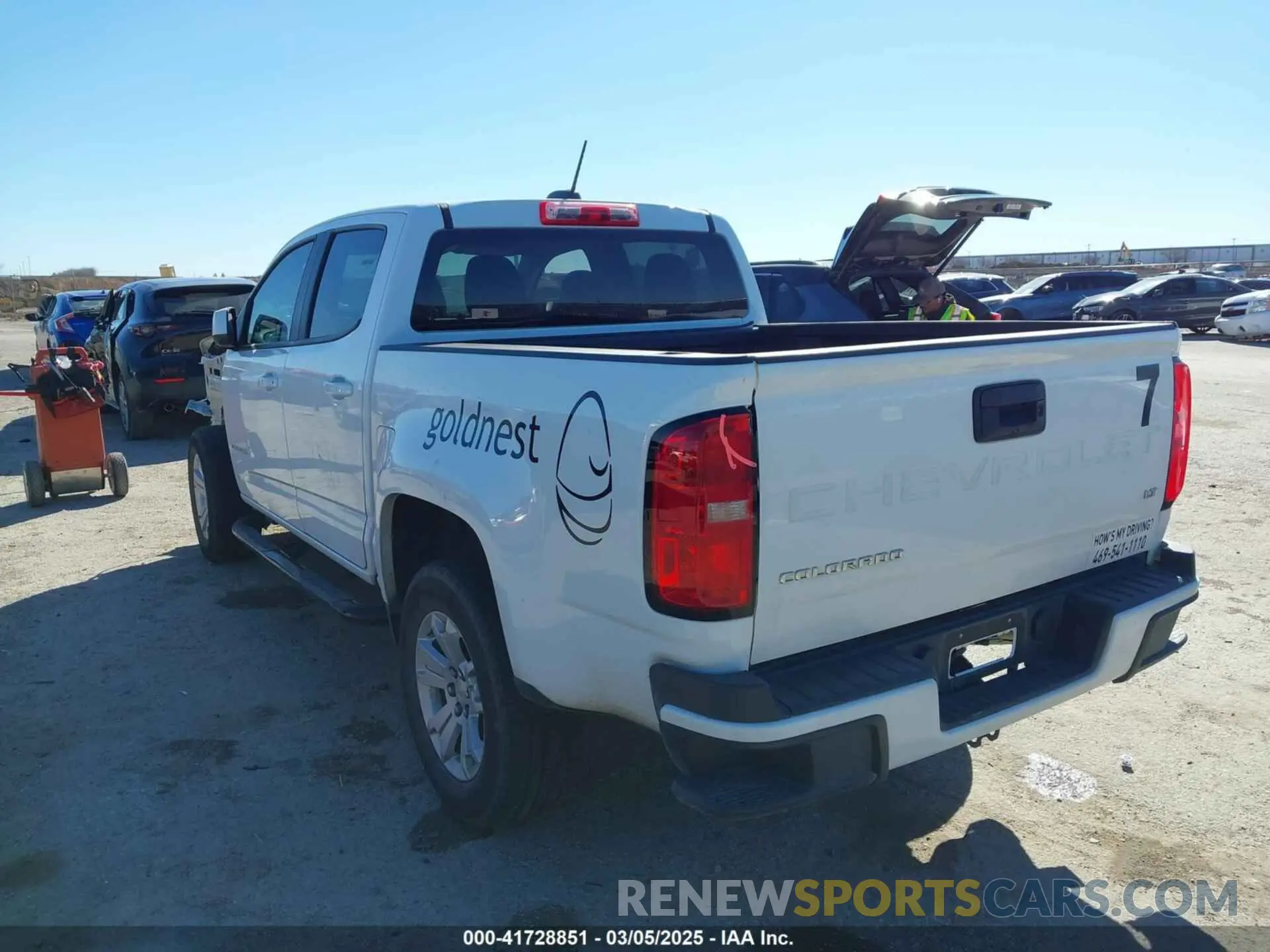 3 Photograph of a damaged car 1GCGSCEA3N1304212 CHEVROLET COLORADO 2022