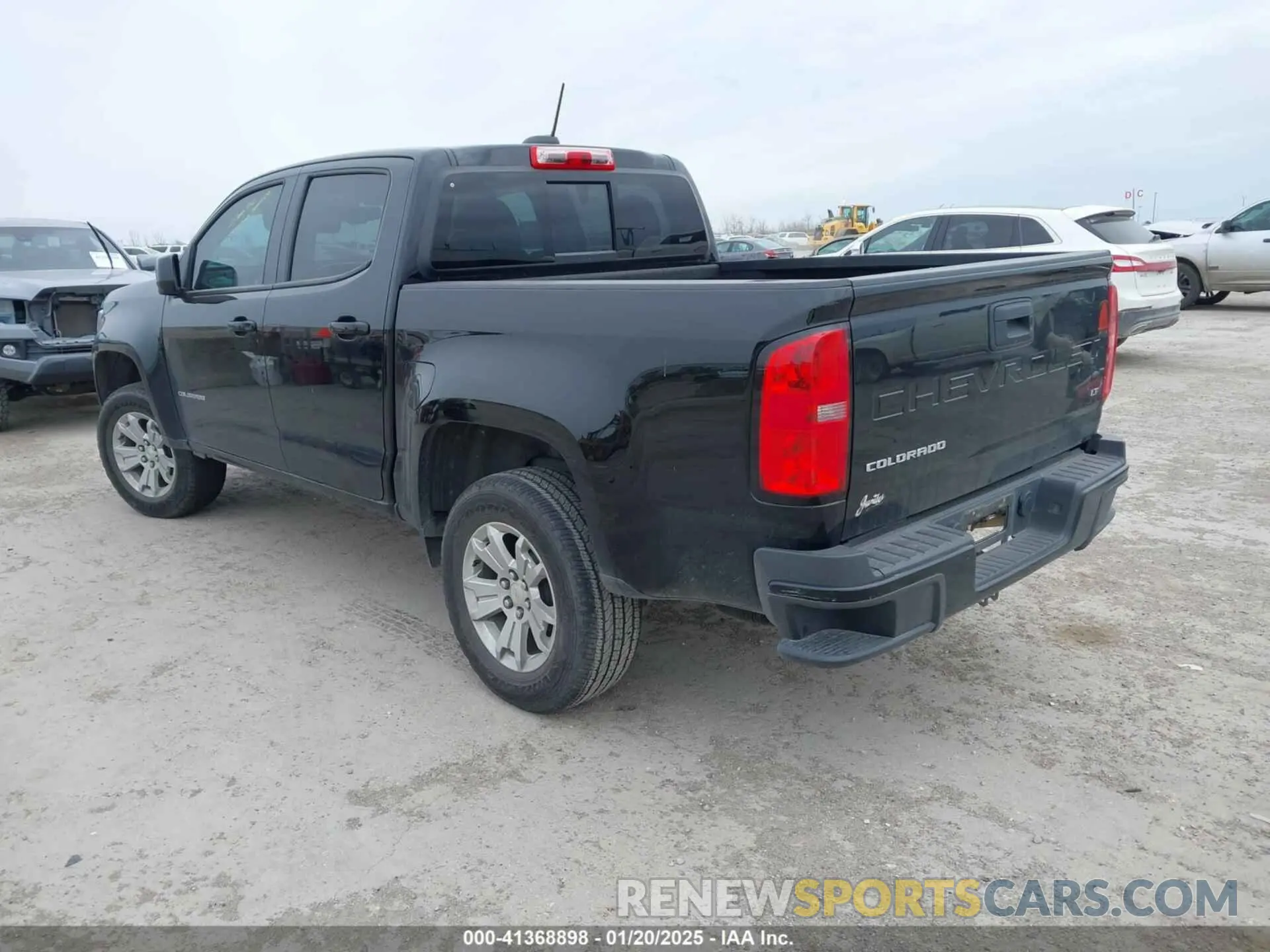 3 Photograph of a damaged car 1GCGSCEA5N1320105 CHEVROLET COLORADO 2022