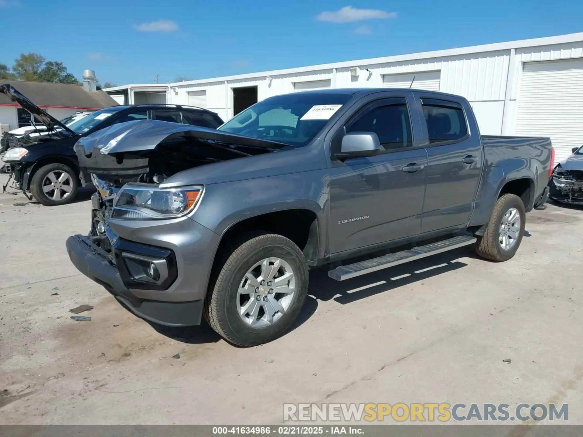 2 Photograph of a damaged car 1GCGSCEA6N1299202 CHEVROLET COLORADO 2022