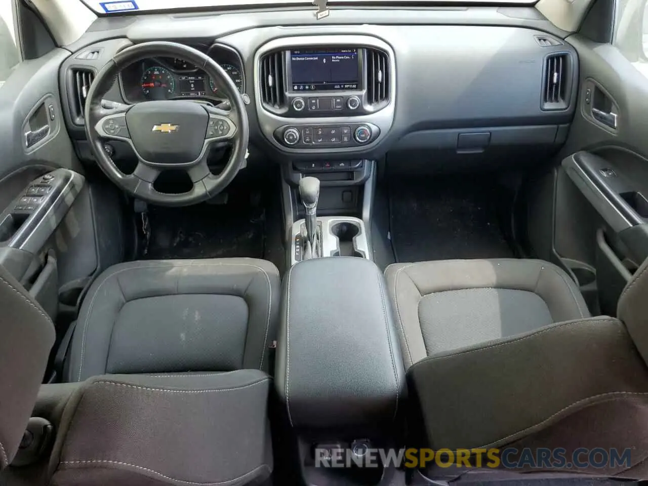 8 Photograph of a damaged car 1GCGSCEA6N1309971 CHEVROLET COLORADO 2022