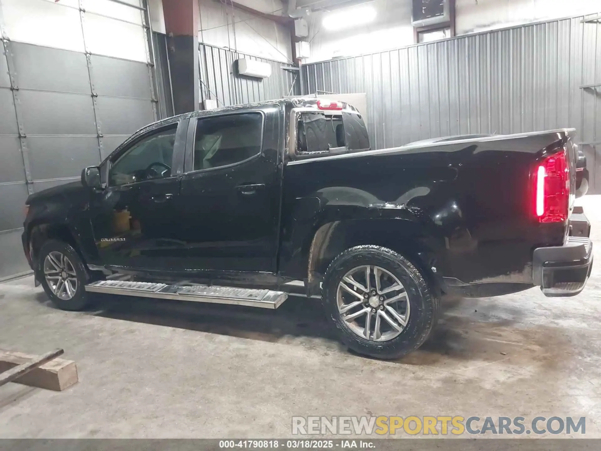 14 Photograph of a damaged car 1GCGSCEN2N1222426 CHEVROLET COLORADO 2022