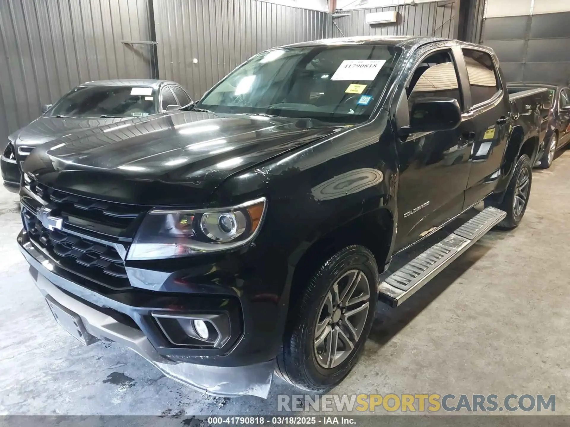 2 Photograph of a damaged car 1GCGSCEN2N1222426 CHEVROLET COLORADO 2022