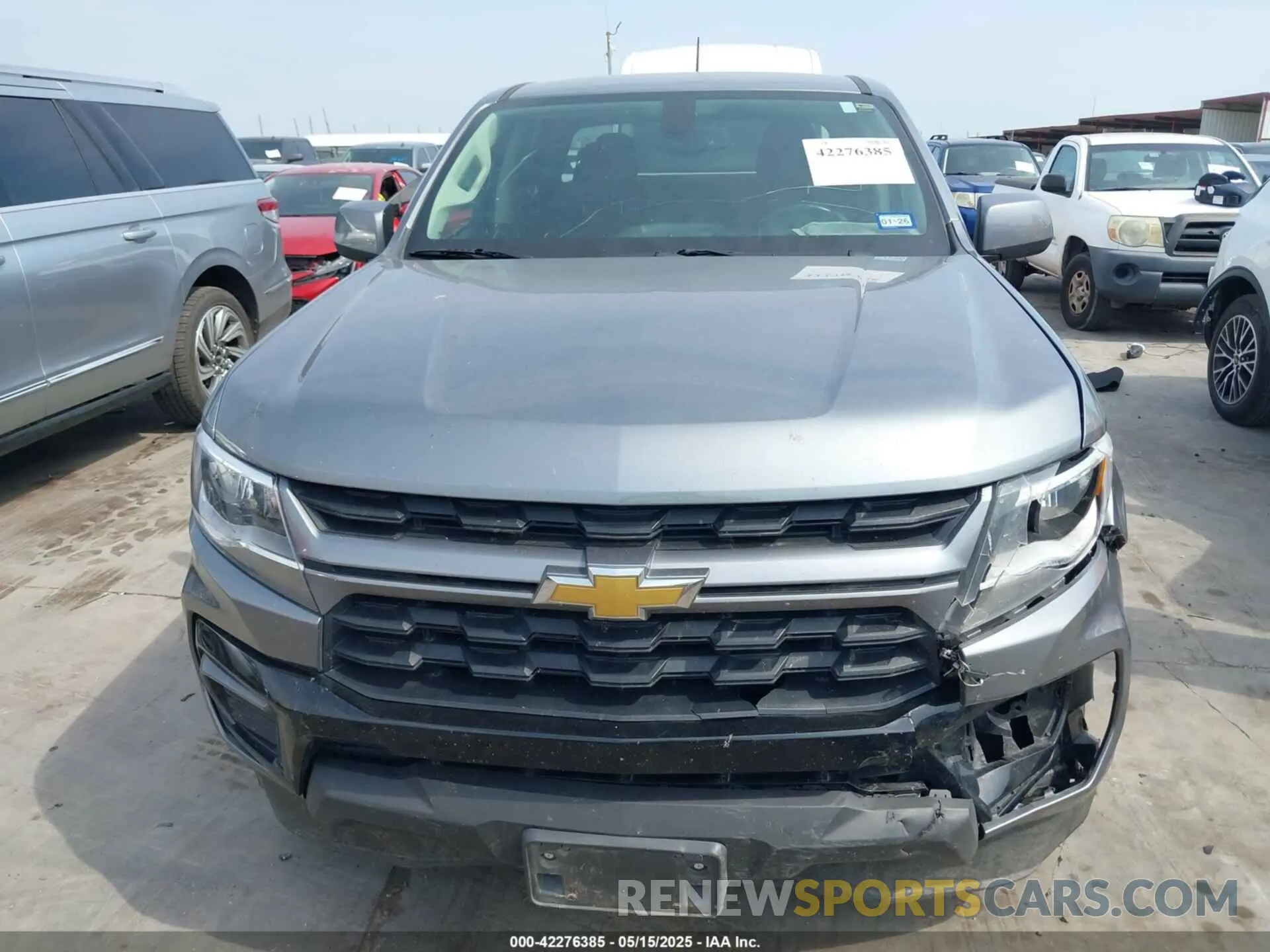 12 Photograph of a damaged car 1GCGSCEN3N1308067 CHEVROLET COLORADO 2022