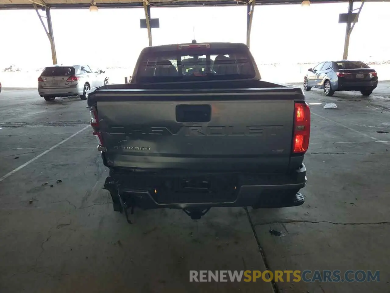 6 Photograph of a damaged car 1GCGSCEN3N1319120 CHEVROLET COLORADO 2022