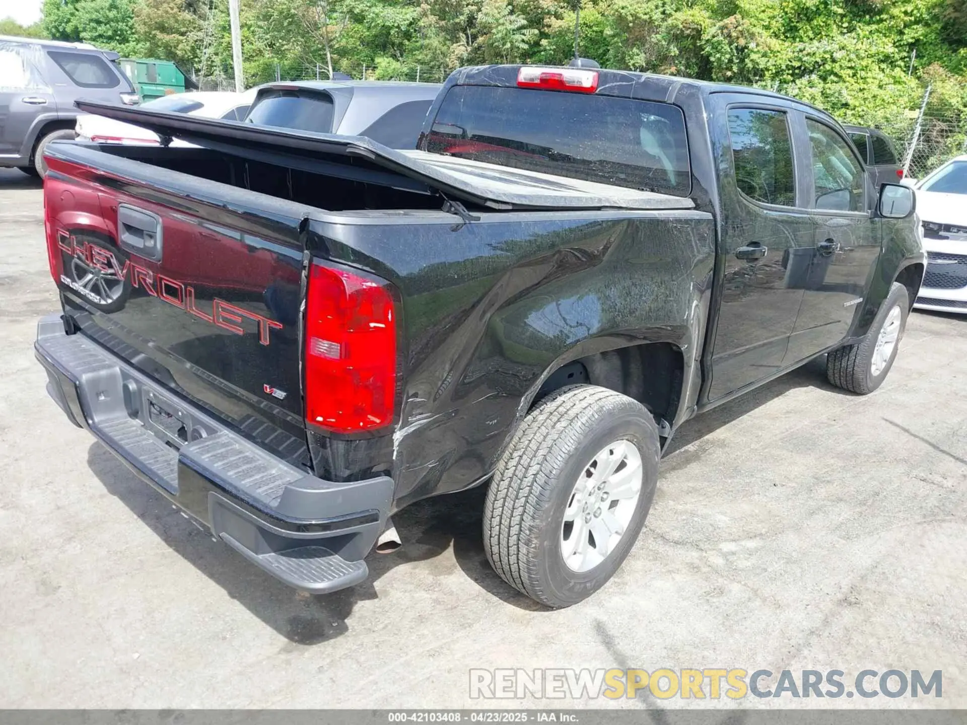 4 Photograph of a damaged car 1GCGSCEN4N1198906 CHEVROLET COLORADO 2022