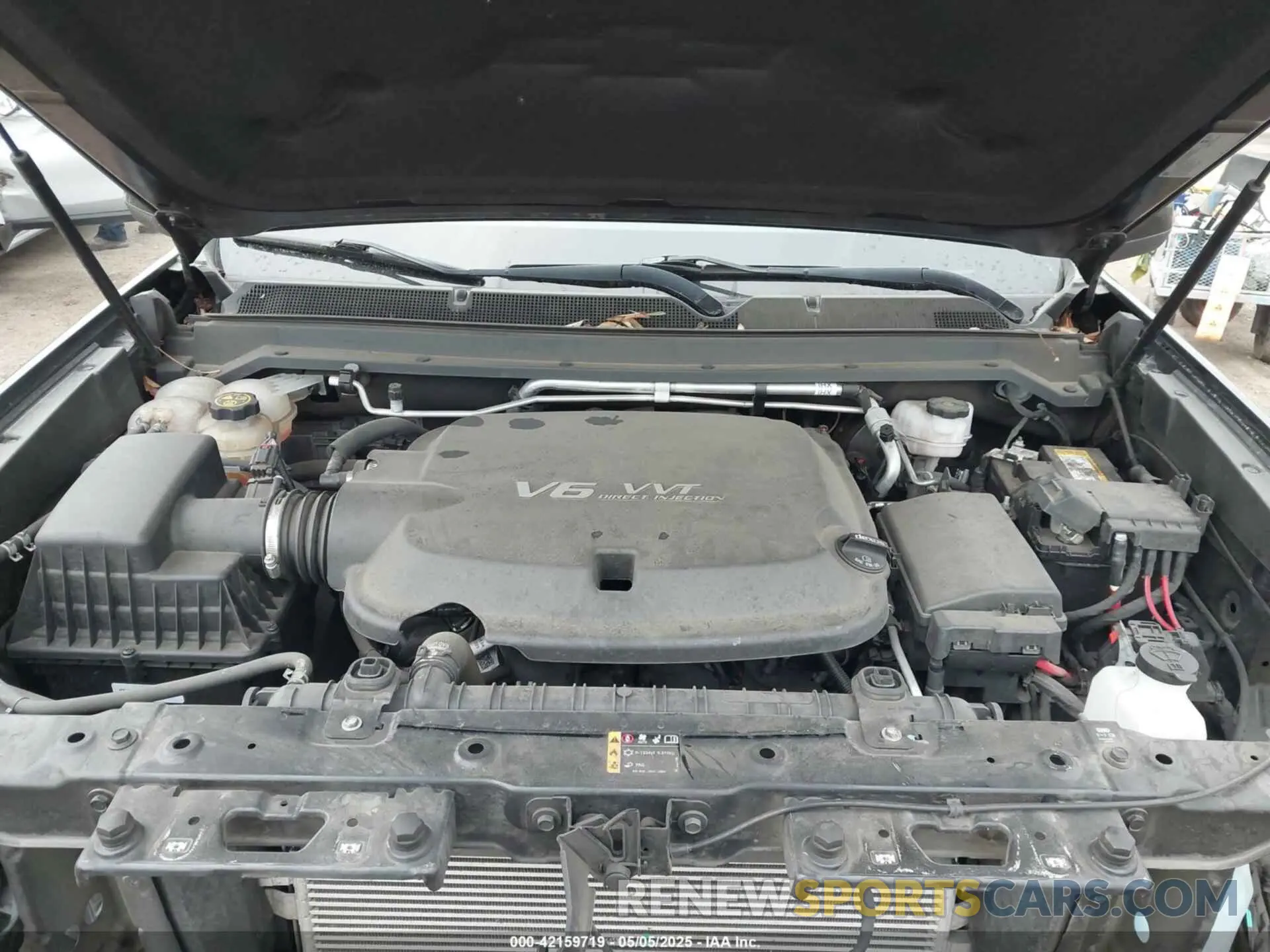 10 Photograph of a damaged car 1GCGSCEN7N1164846 CHEVROLET COLORADO 2022