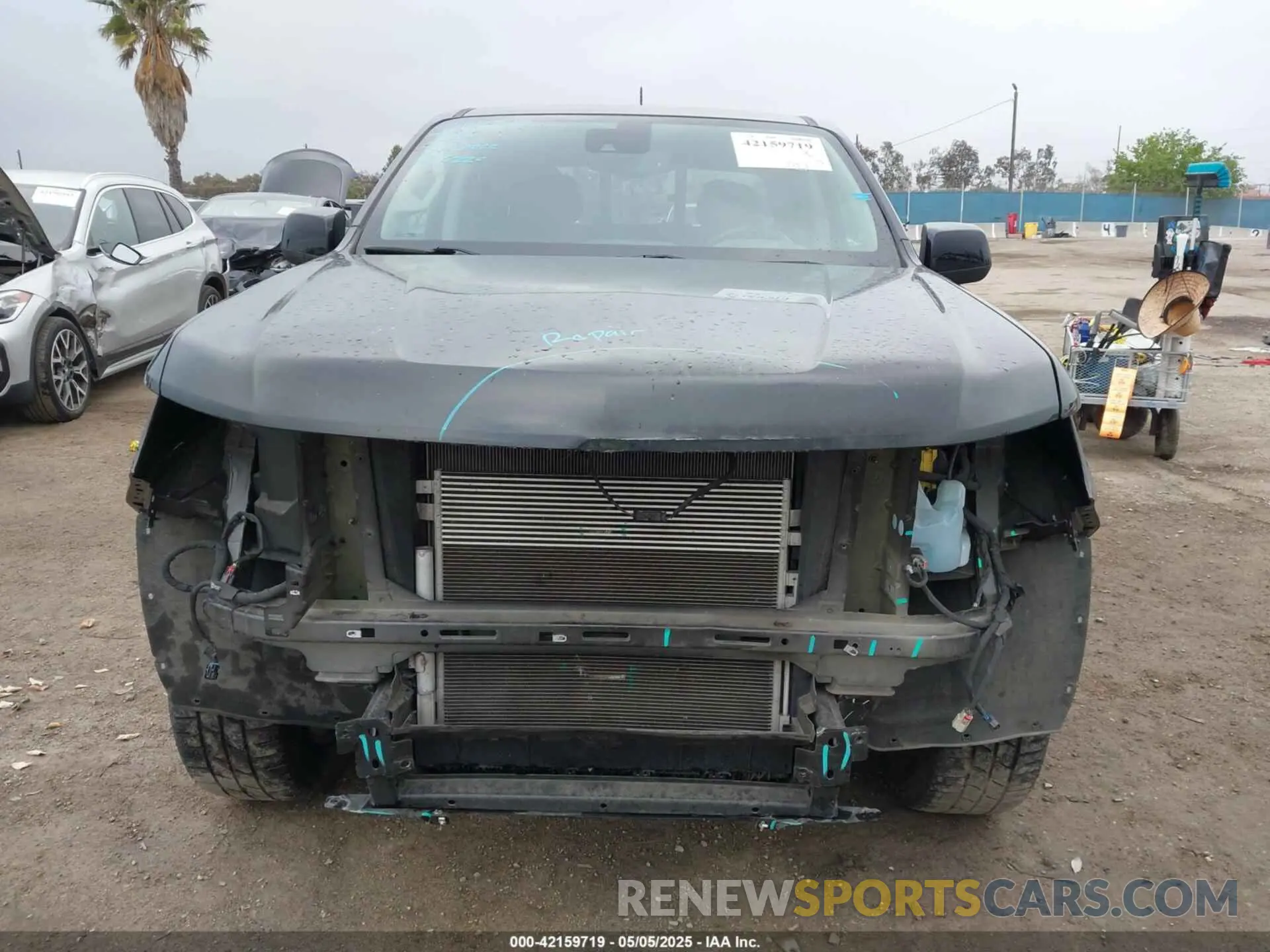 13 Photograph of a damaged car 1GCGSCEN7N1164846 CHEVROLET COLORADO 2022